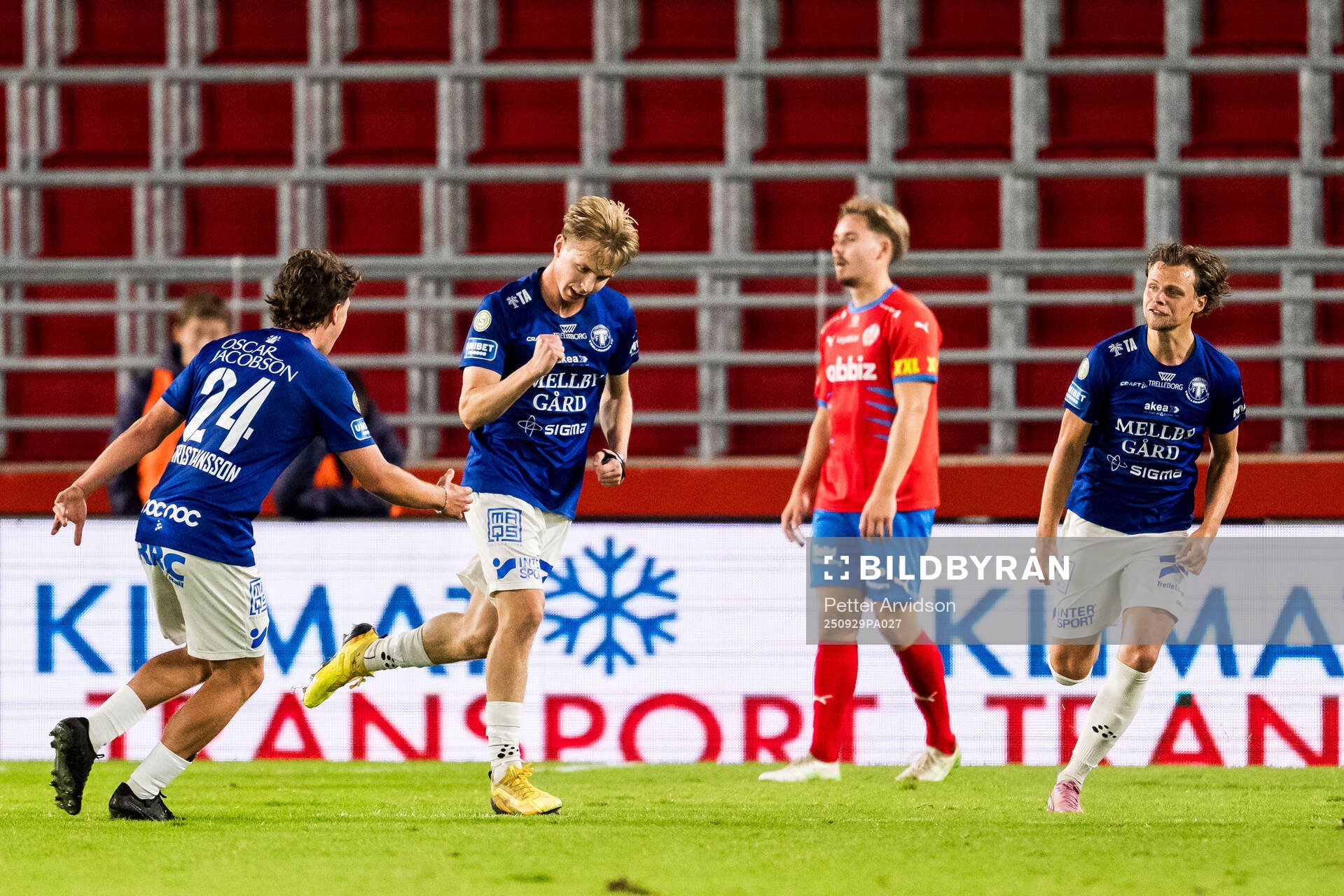 Trelleborgs Axel Vidjeskog jublar