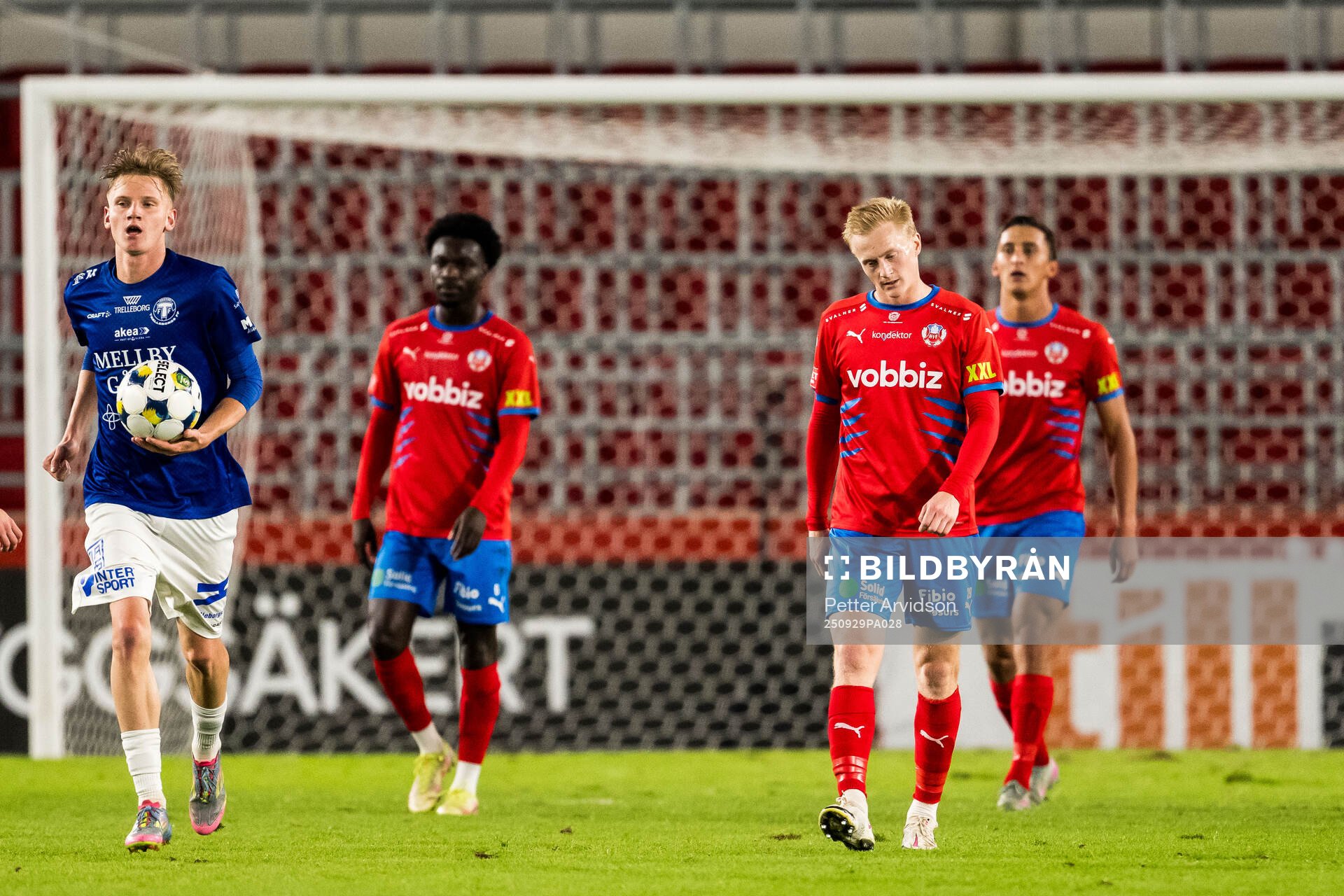 Helsingborgs Oscar Aga deppar