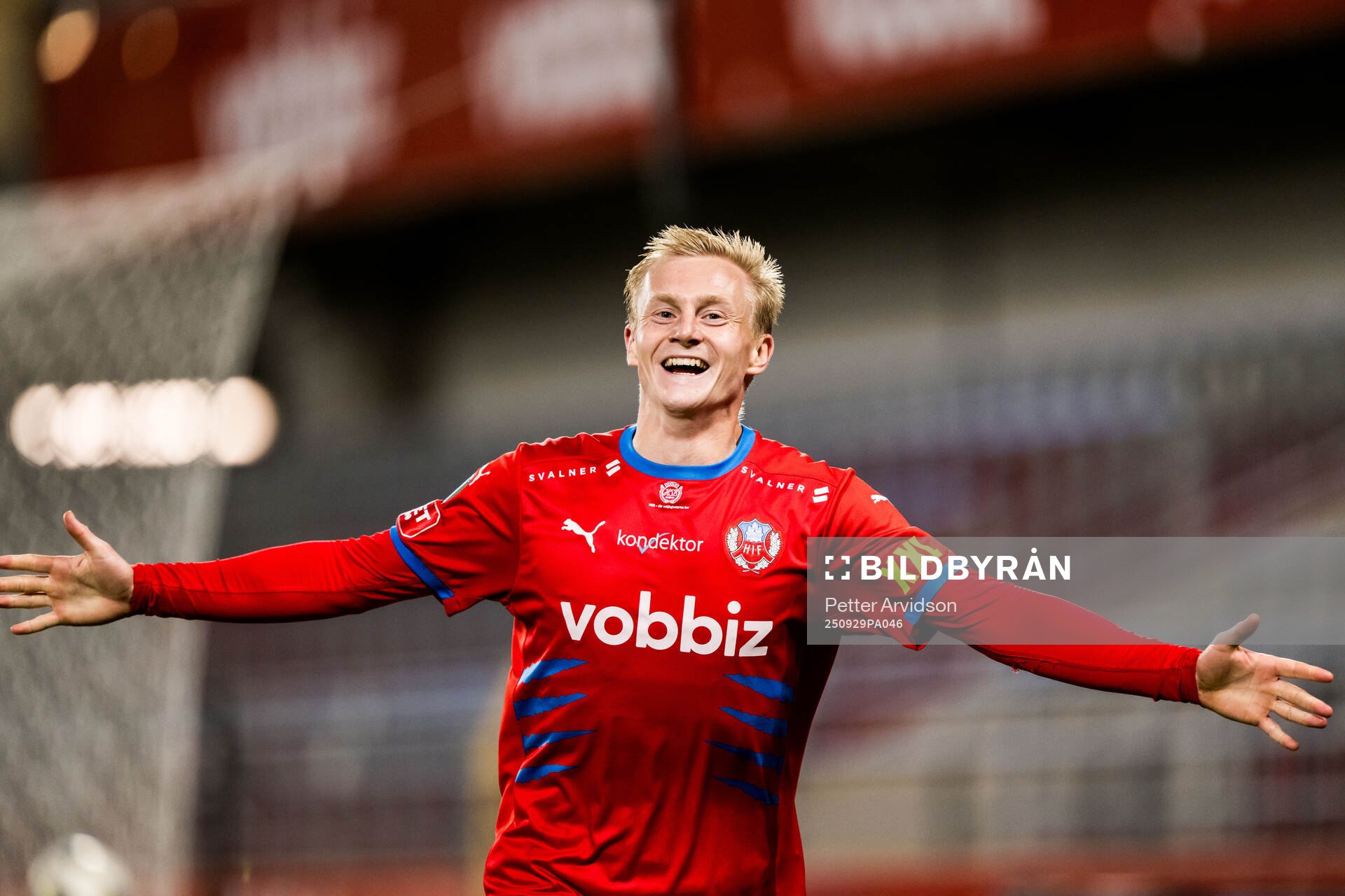 Helsingborgs Oscar Aga jublar