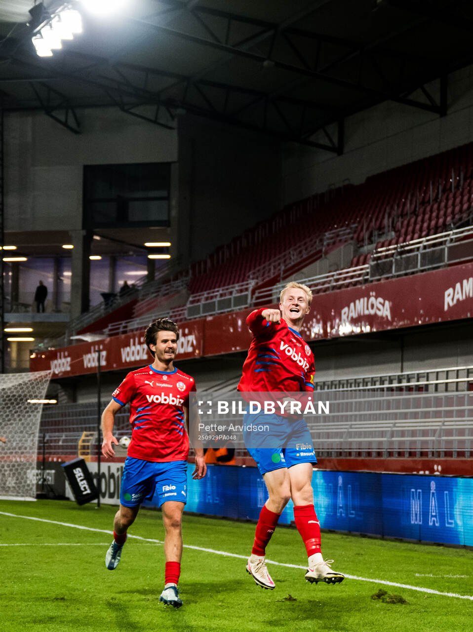 Helsingborgs Wilhelm Loeper och Oscar Aga jublar