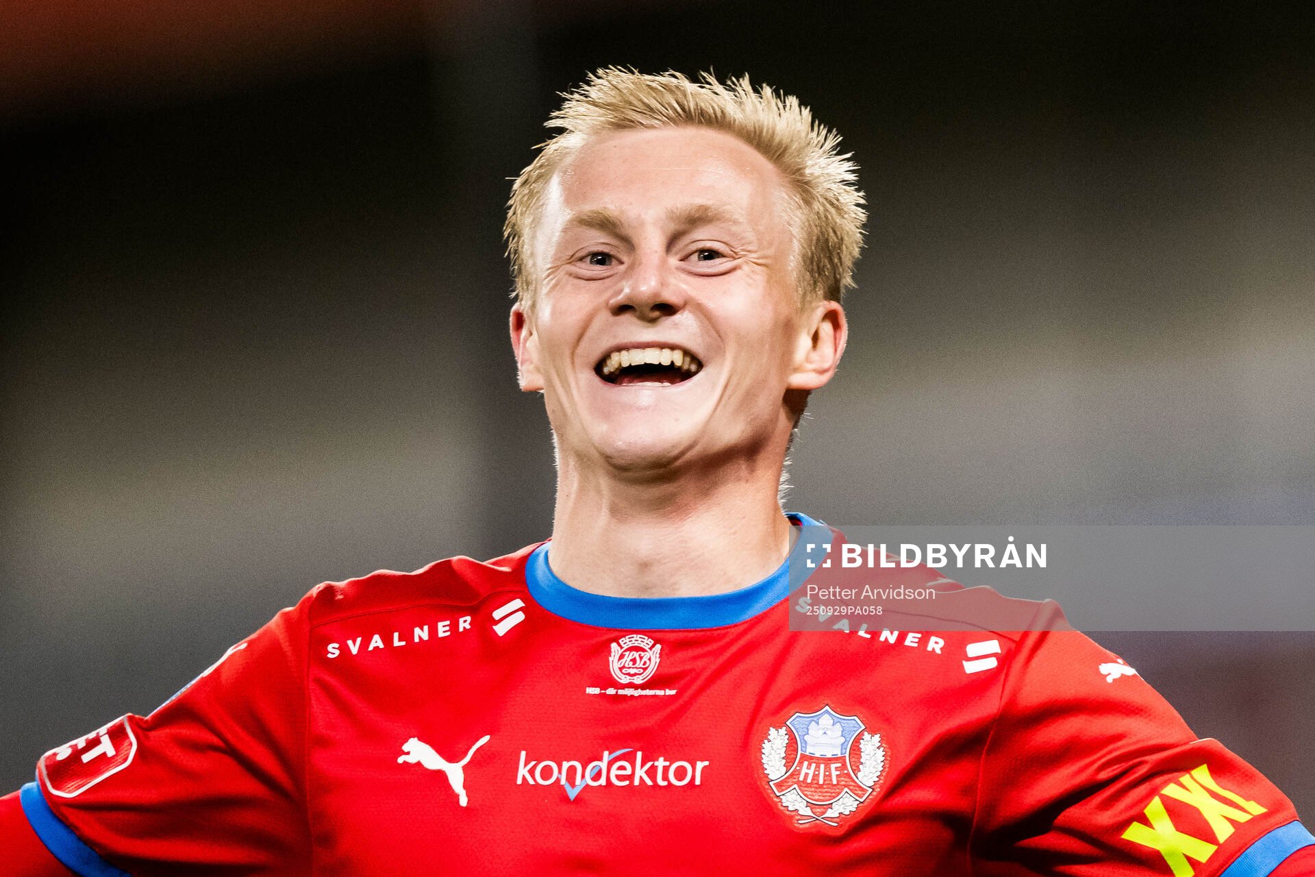 Helsingborgs Oscar Aga jublar