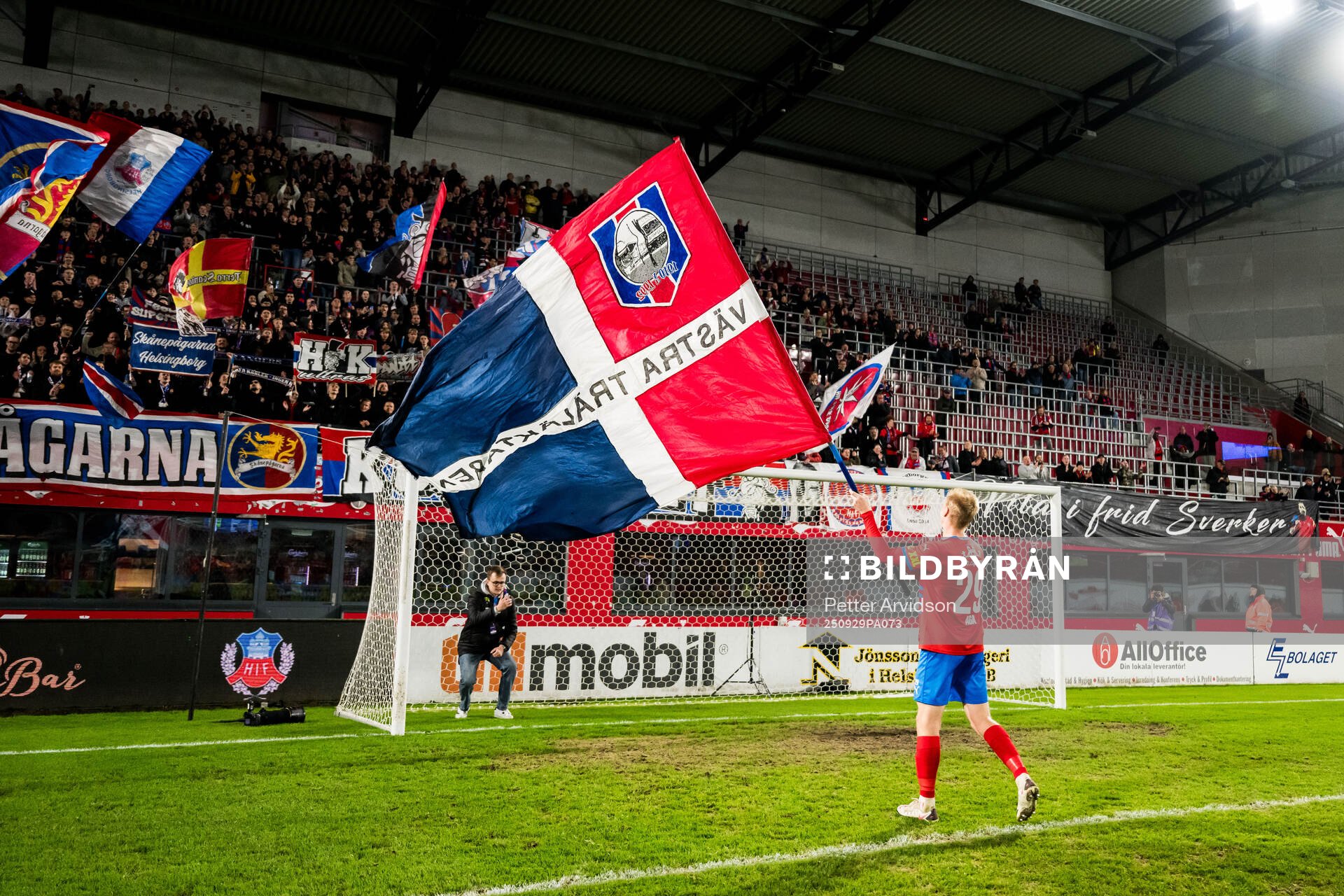 Helsingborgs Oscar Aga jublar