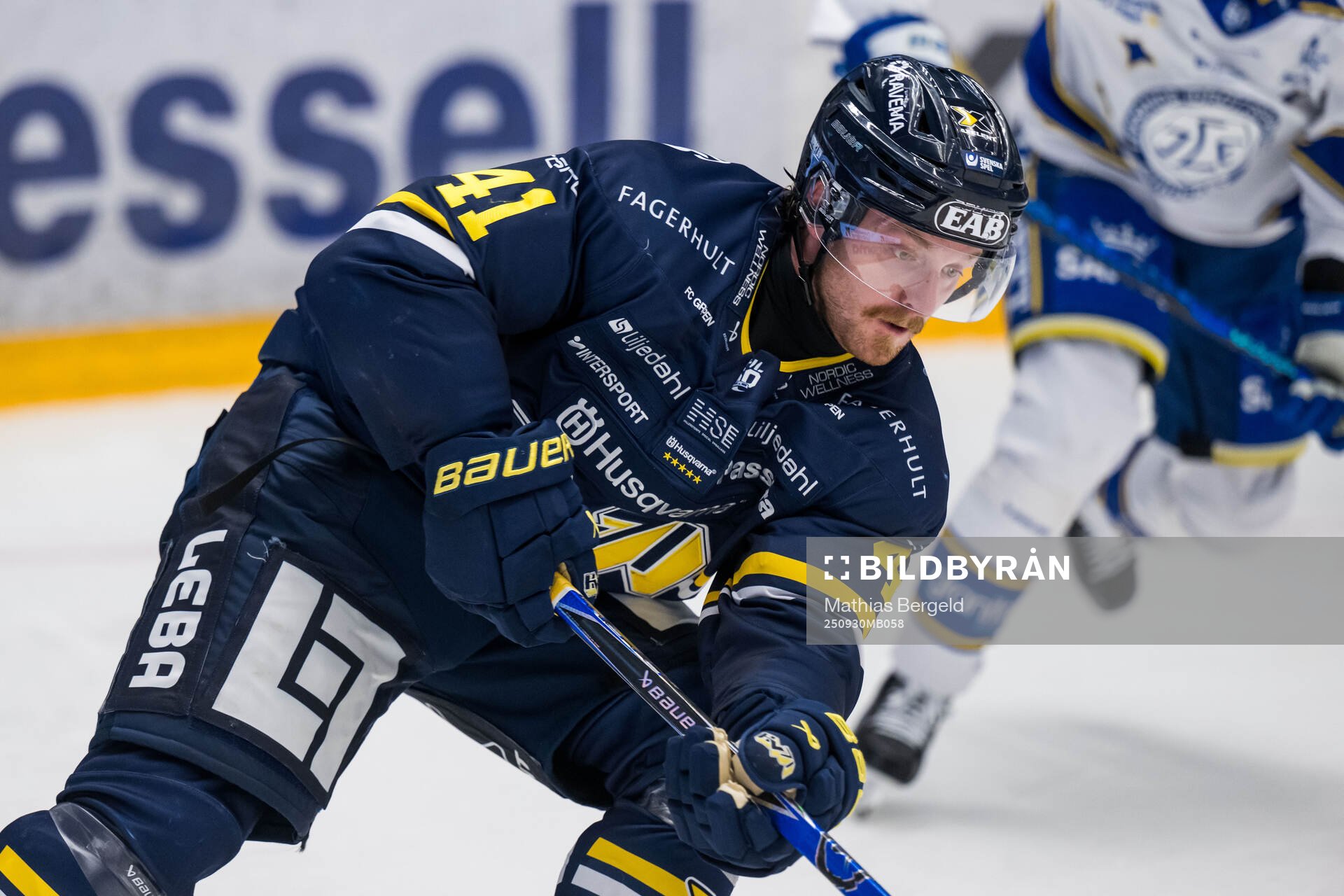 HV71s Riley Woods