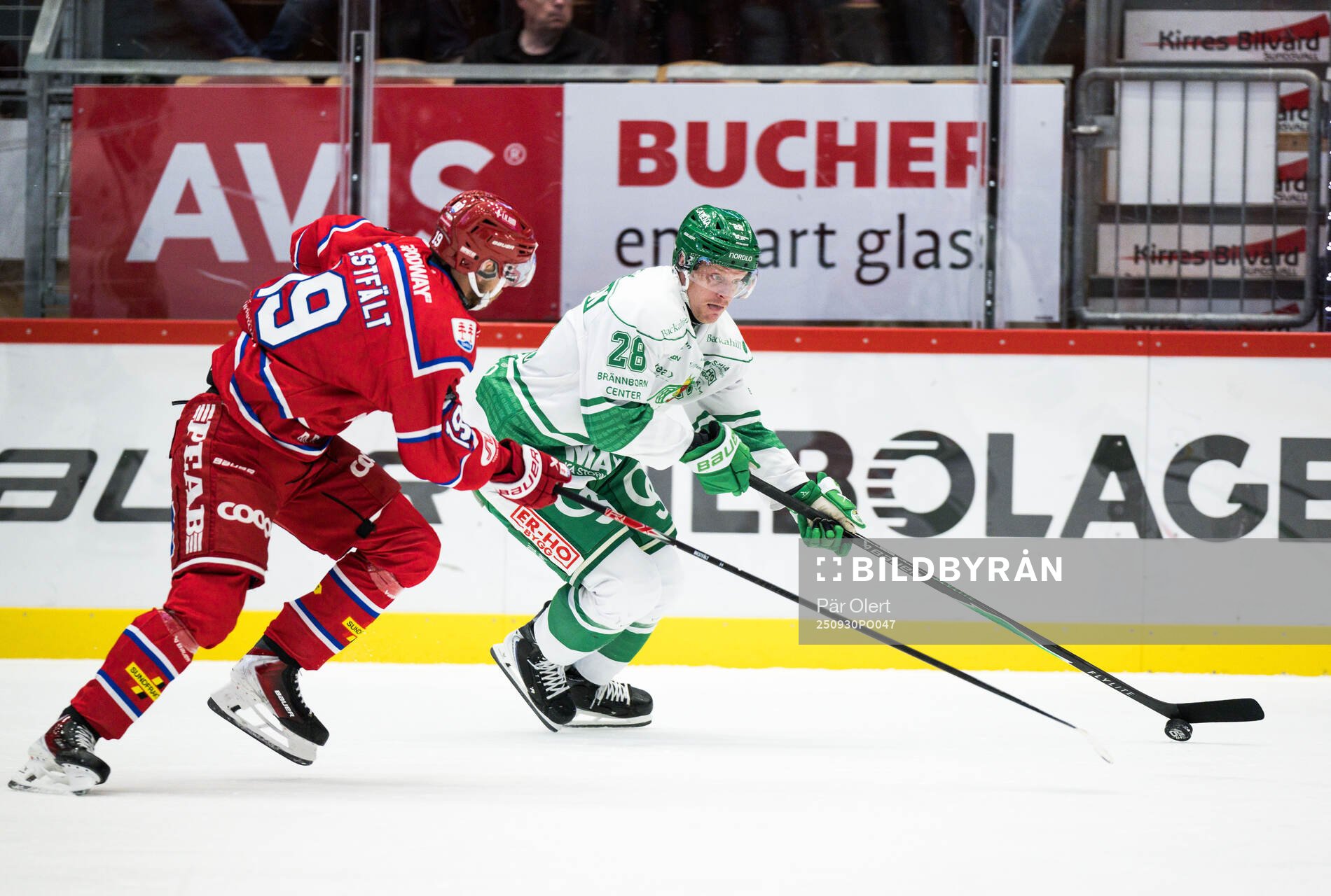 Rögles Anton Bengtsson och Timrås Marcus Westfält
