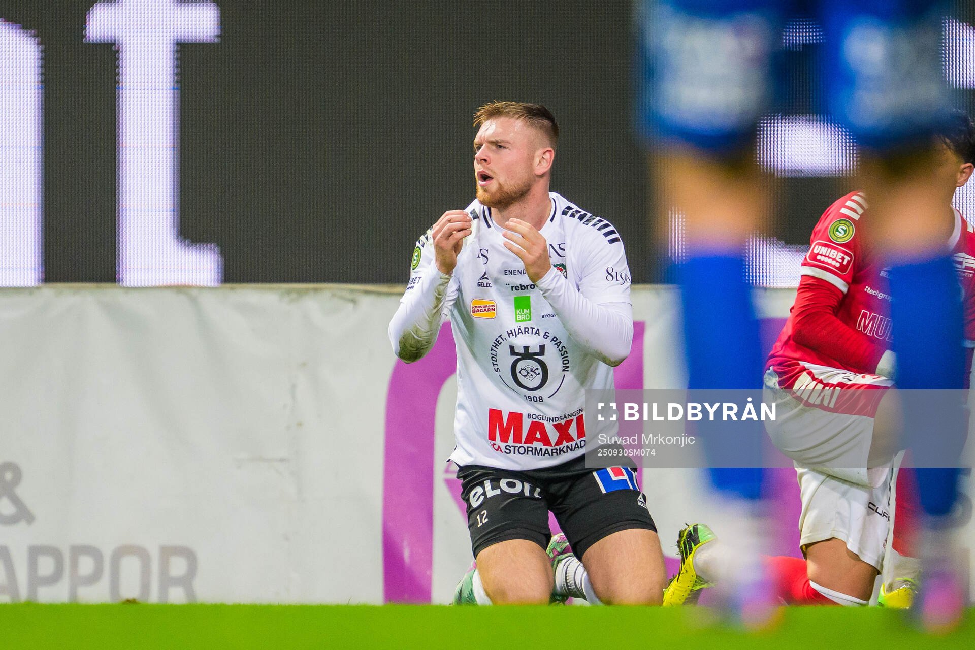 Örebros Dino Salihovic reagerar