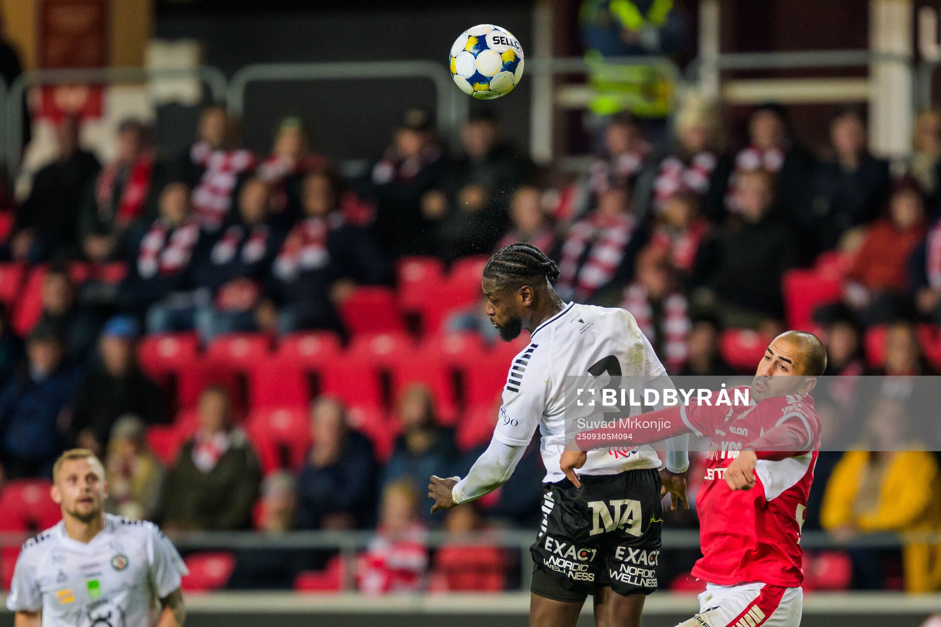Örebros Joseph Baffoe och Kalmars Saba Mamatsashvili