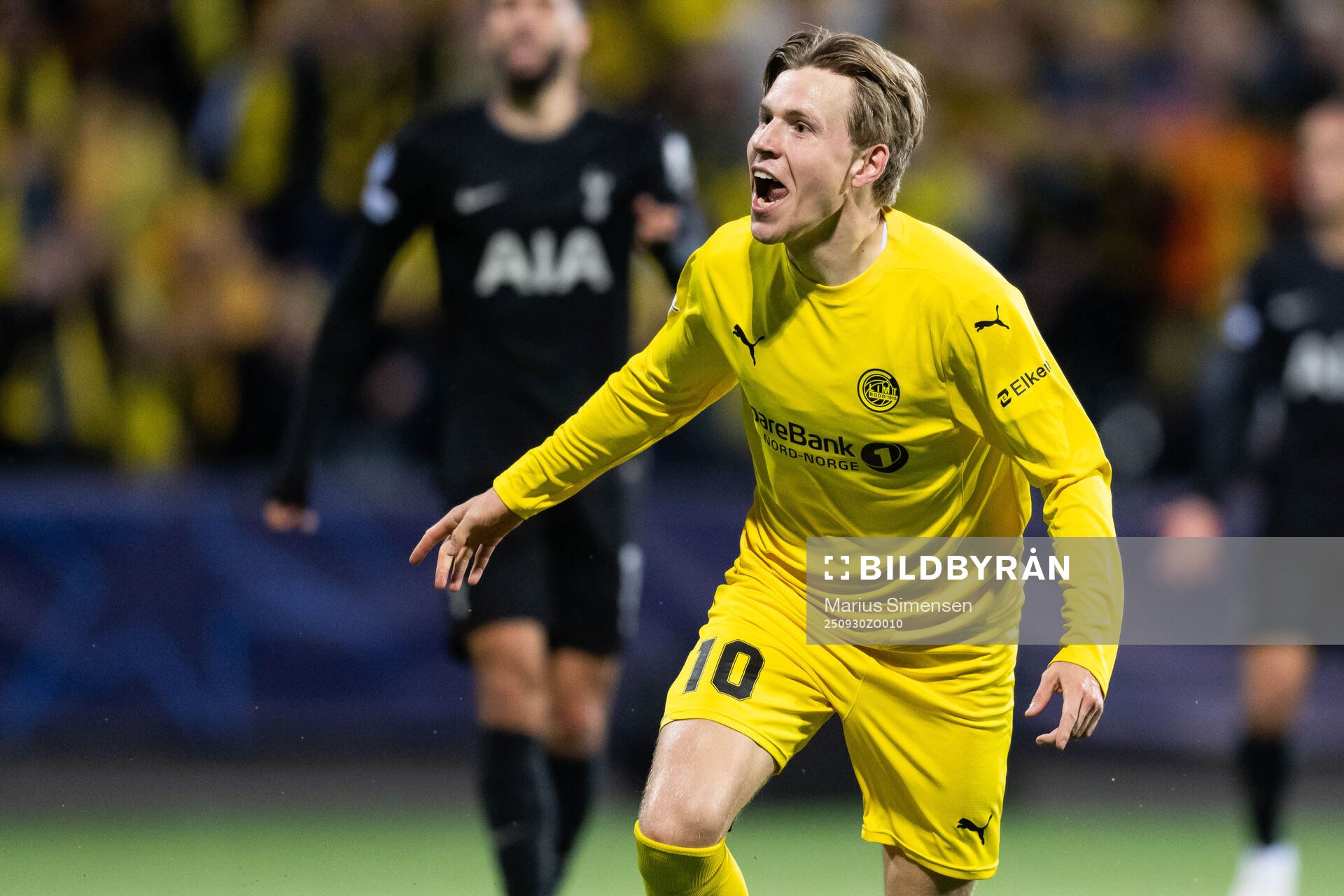 Jens Petter Hauge of Bodø/Glimt celebrates