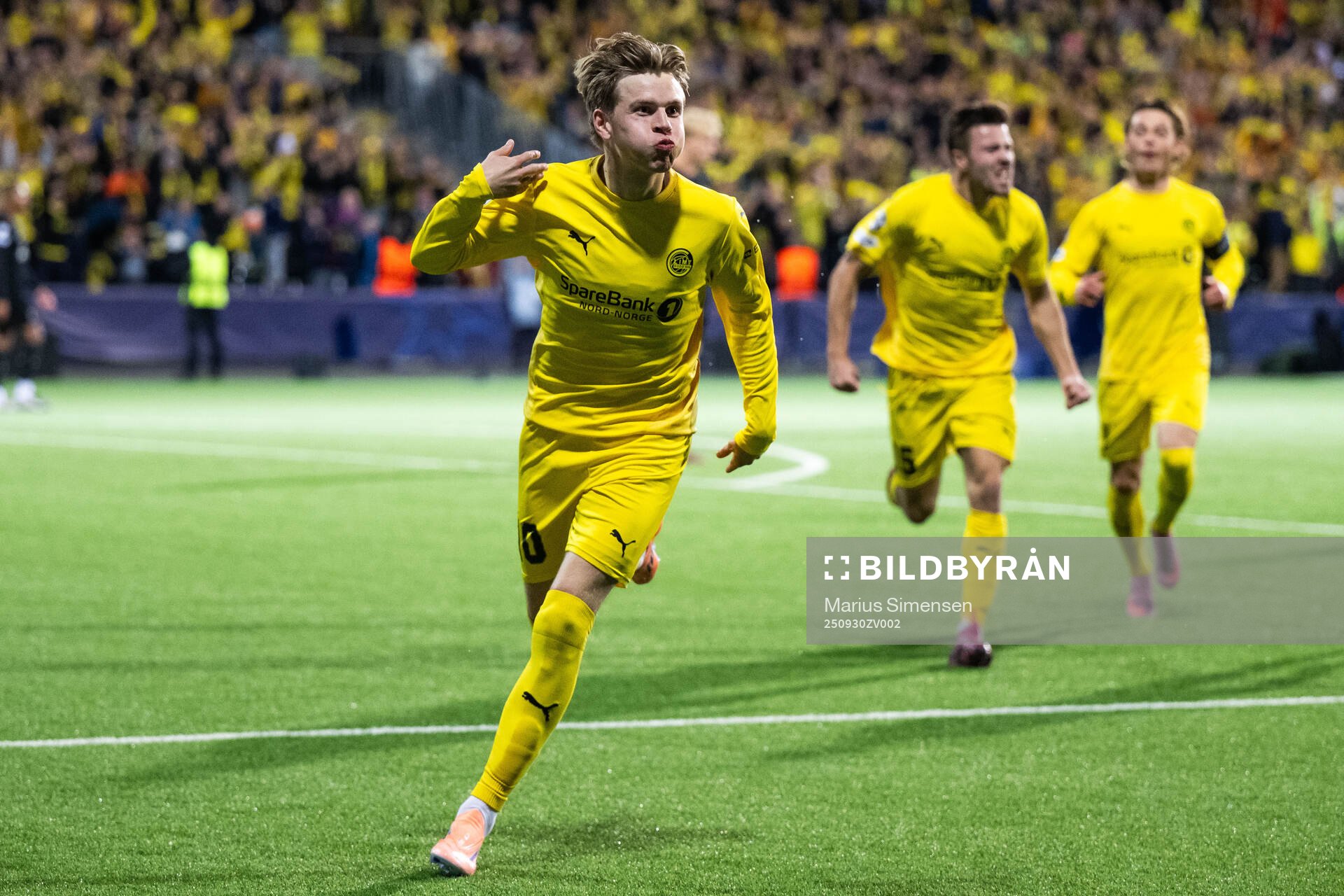 Jens Petter Hauge of Bodø/Glimt celebrates