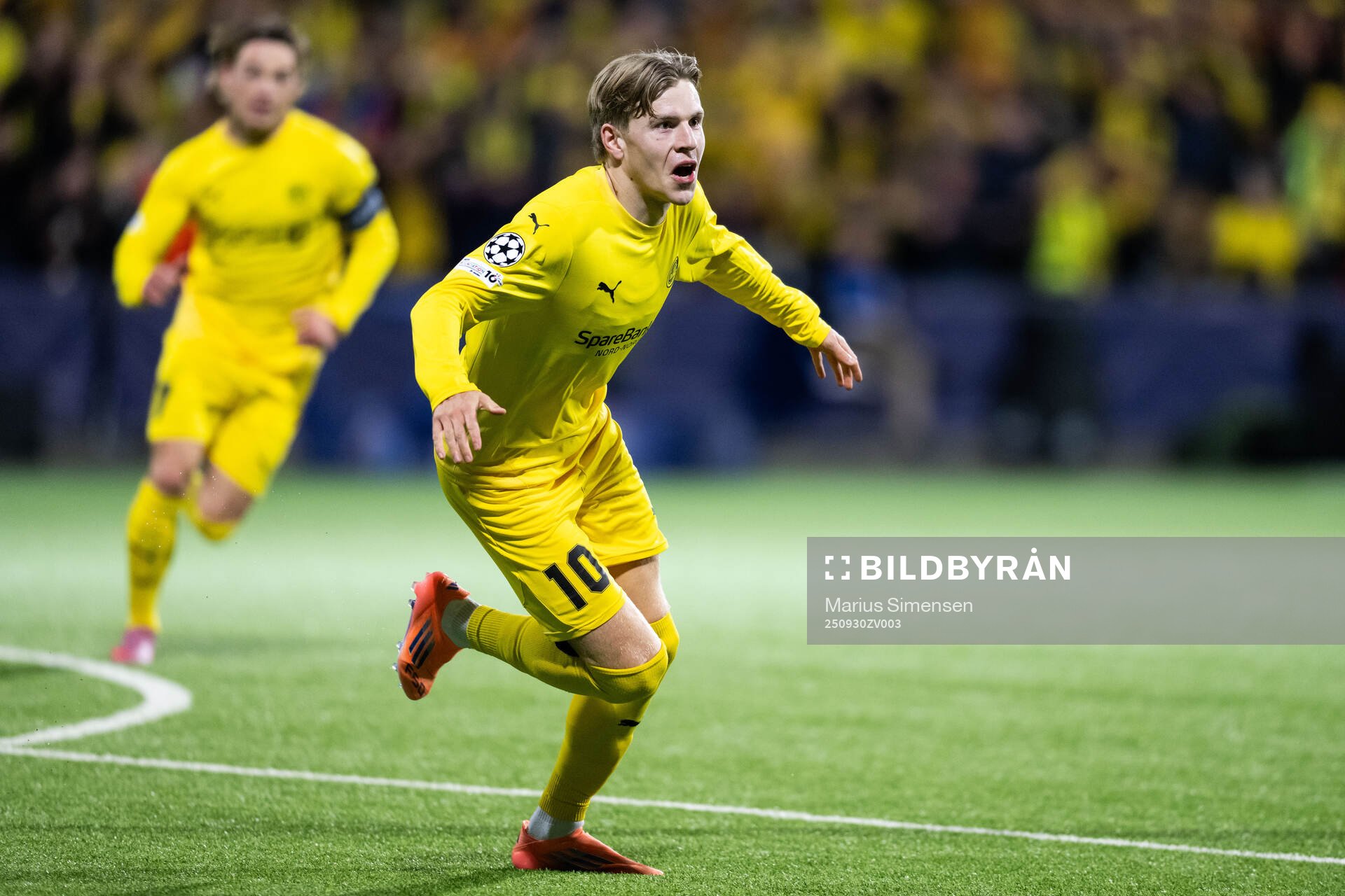 Jens Petter Hauge of Bodø/Glimt celebrates