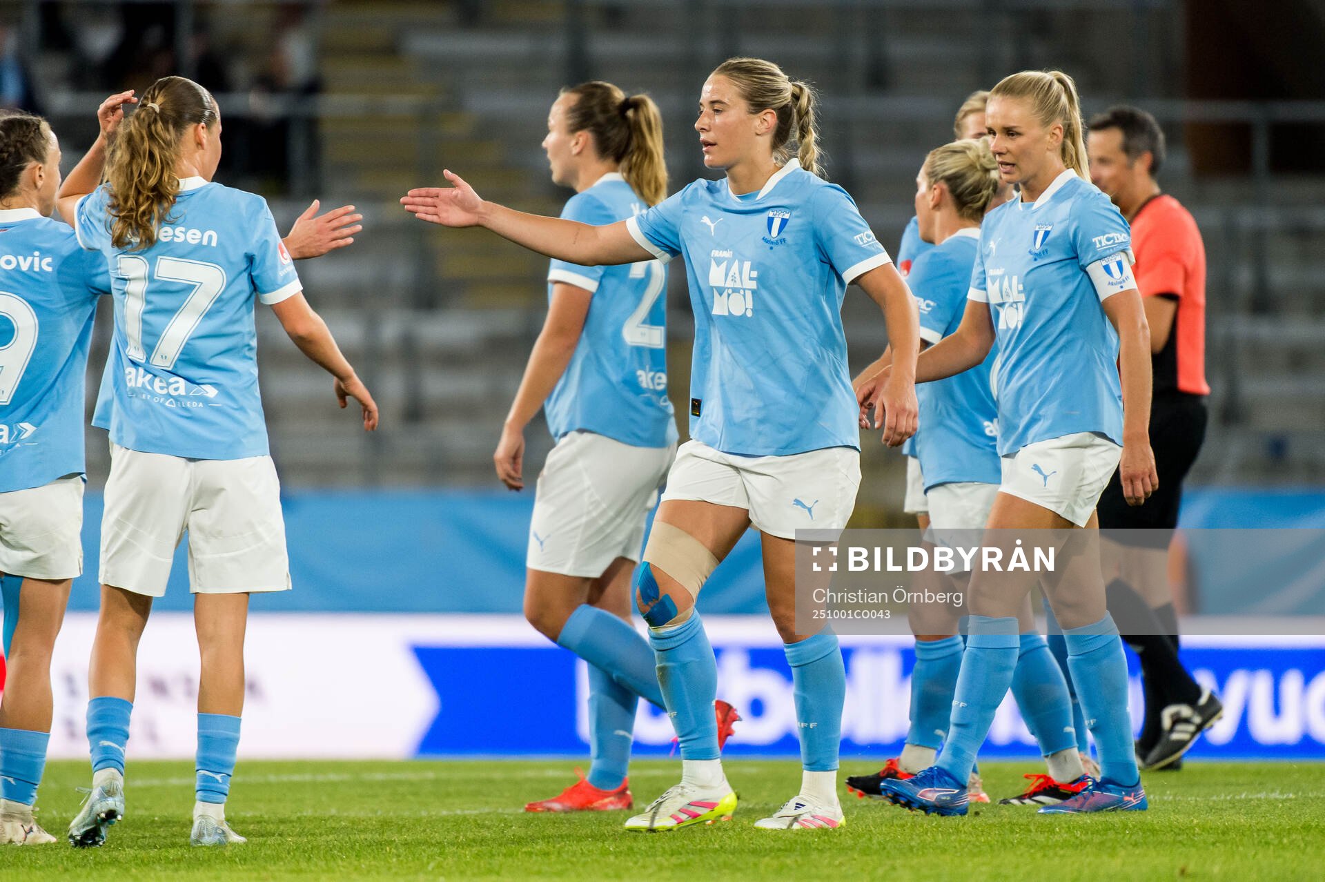 Malmö FFs Karoline Olesen jublar