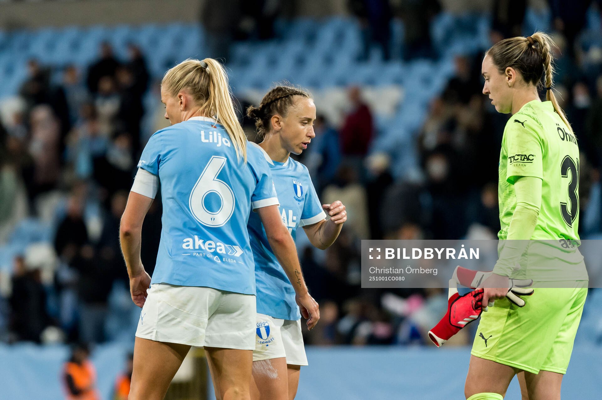 Malmö FFs Nellie Lilja, Miljana Ivanovic och målvakt Moa