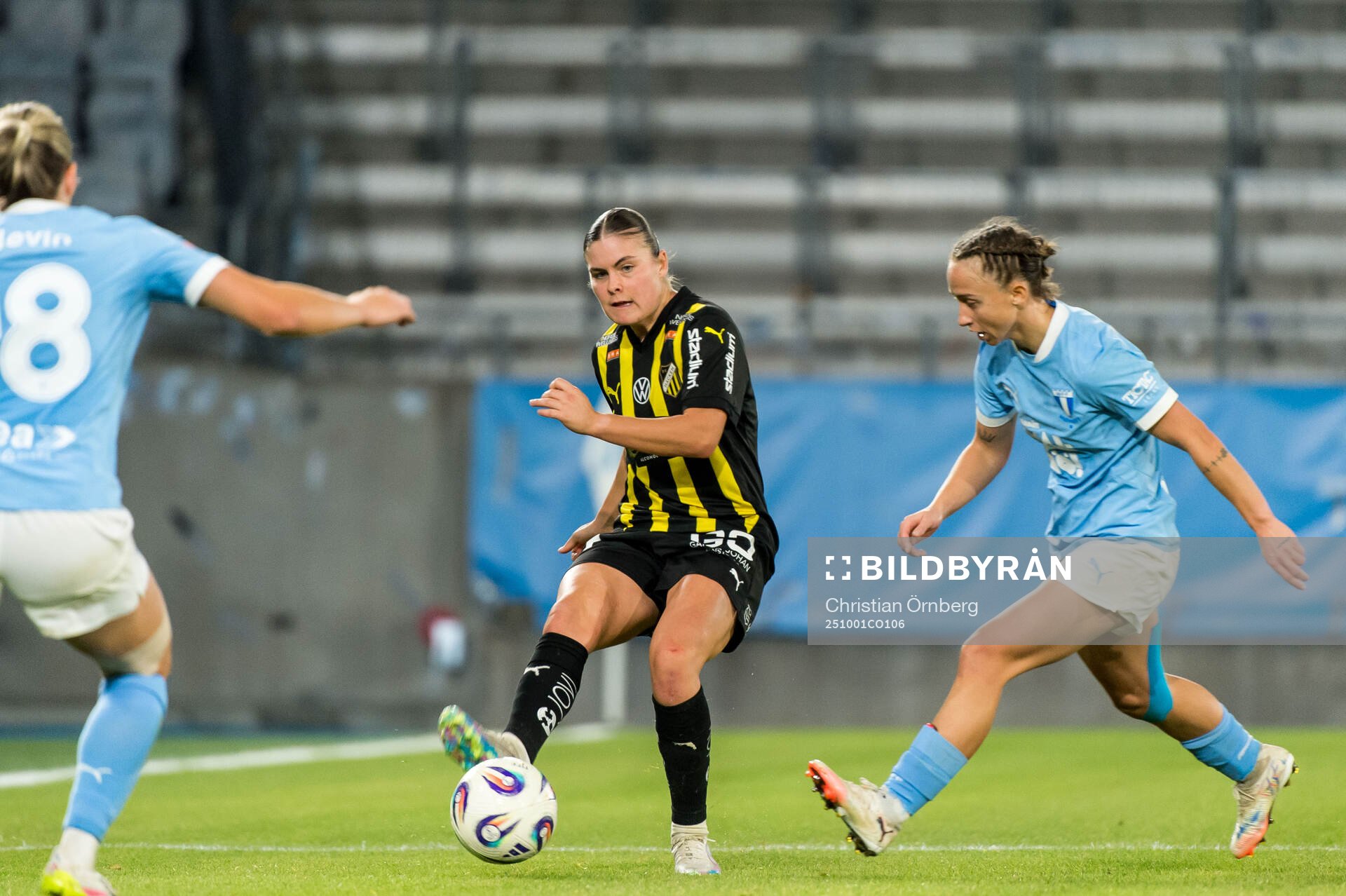 Häckens Hanna Wijk och Malmö FFs Miljana Ivanovic