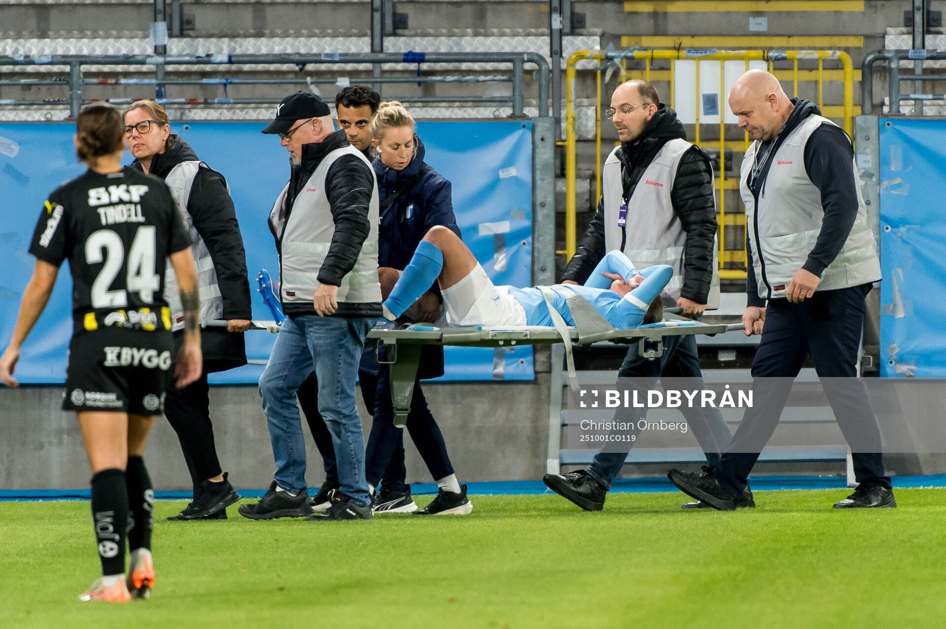 Malmö FFs Tuva Skoog lämnar planen