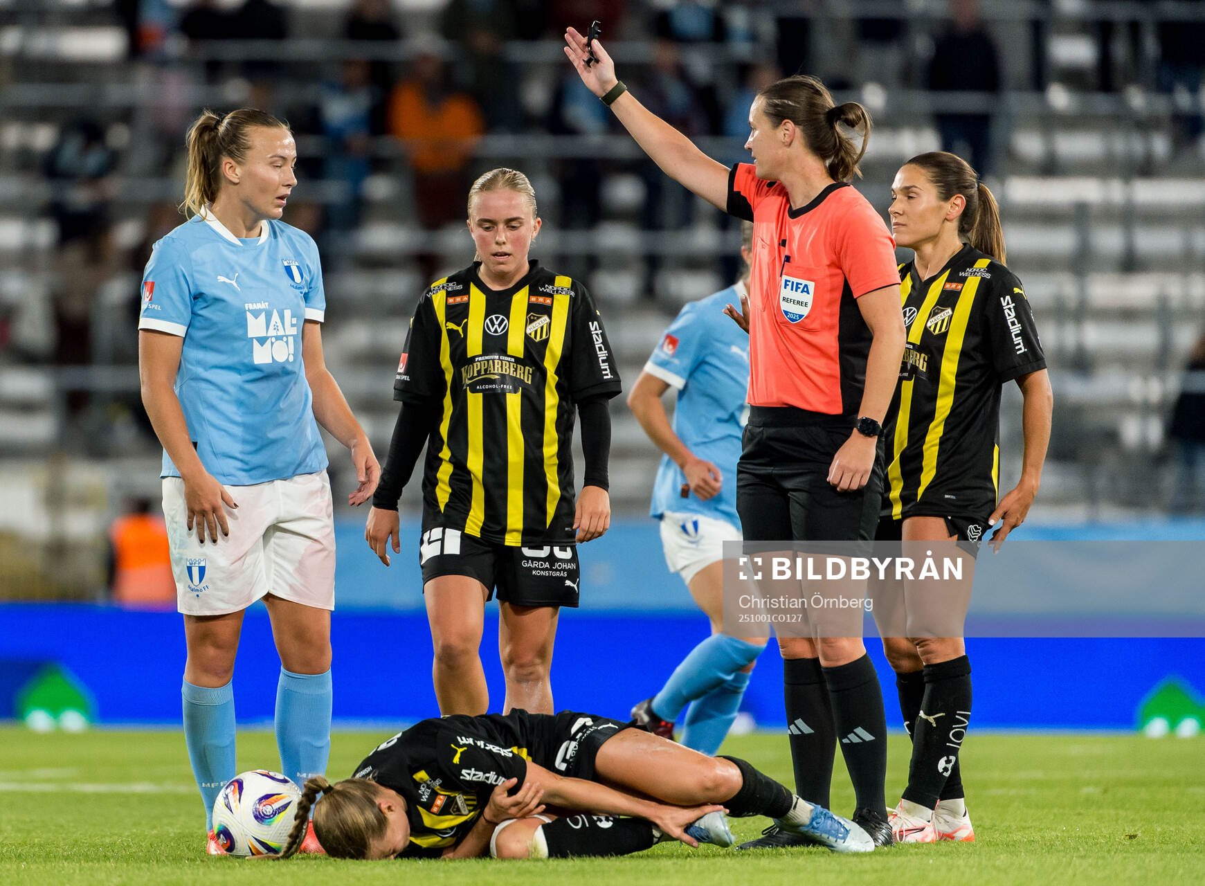 Malmö FFs Sara Kanutte Sørensen Fornes och Häckens Anna