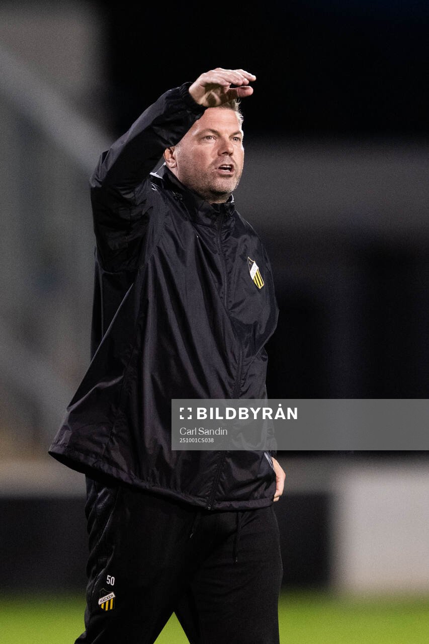 Head coach Jens Gustafsson