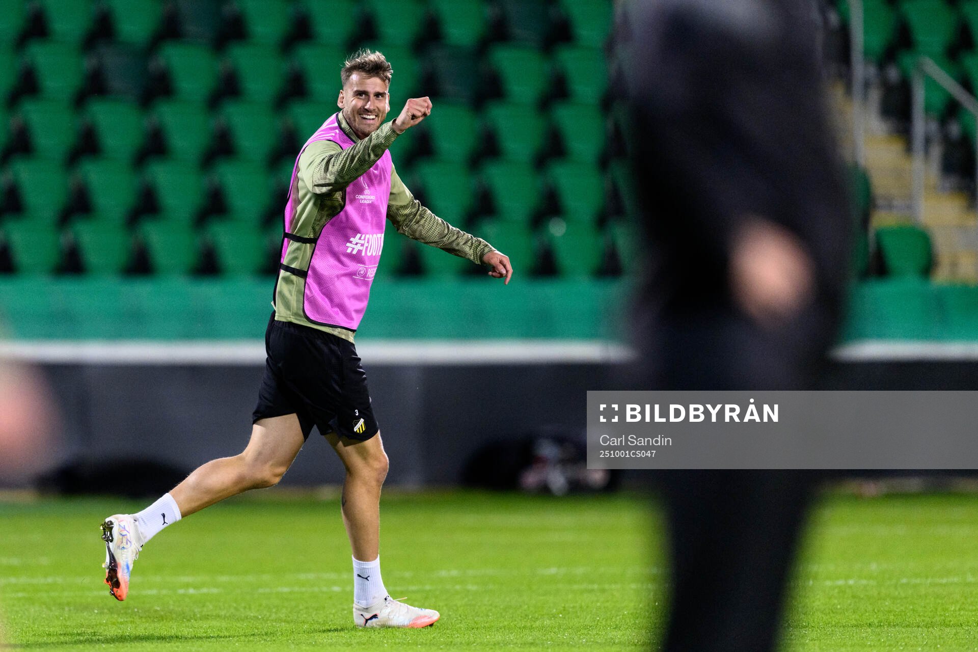Johan Hammar celebrates