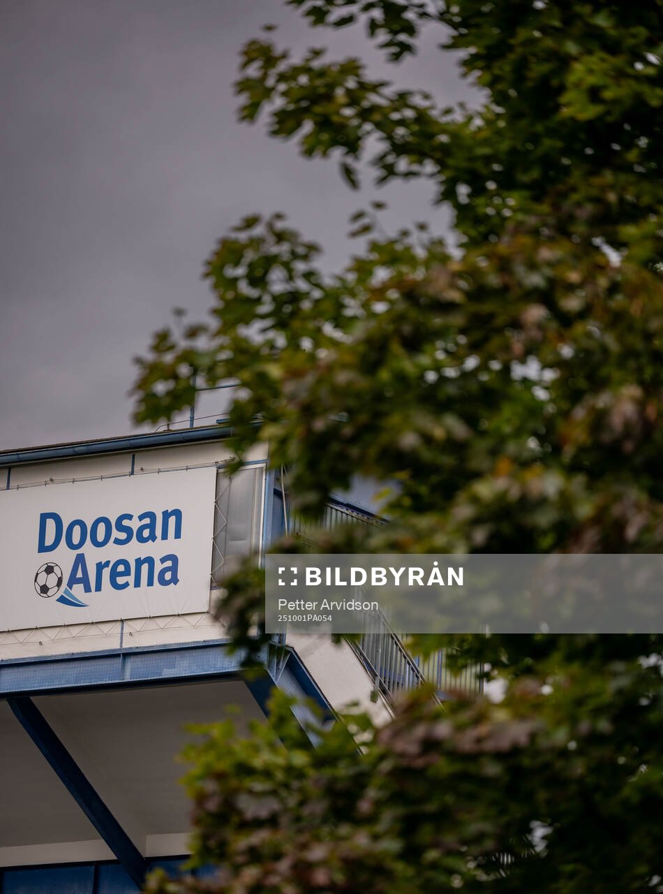 Exterior view of Doosan Arena