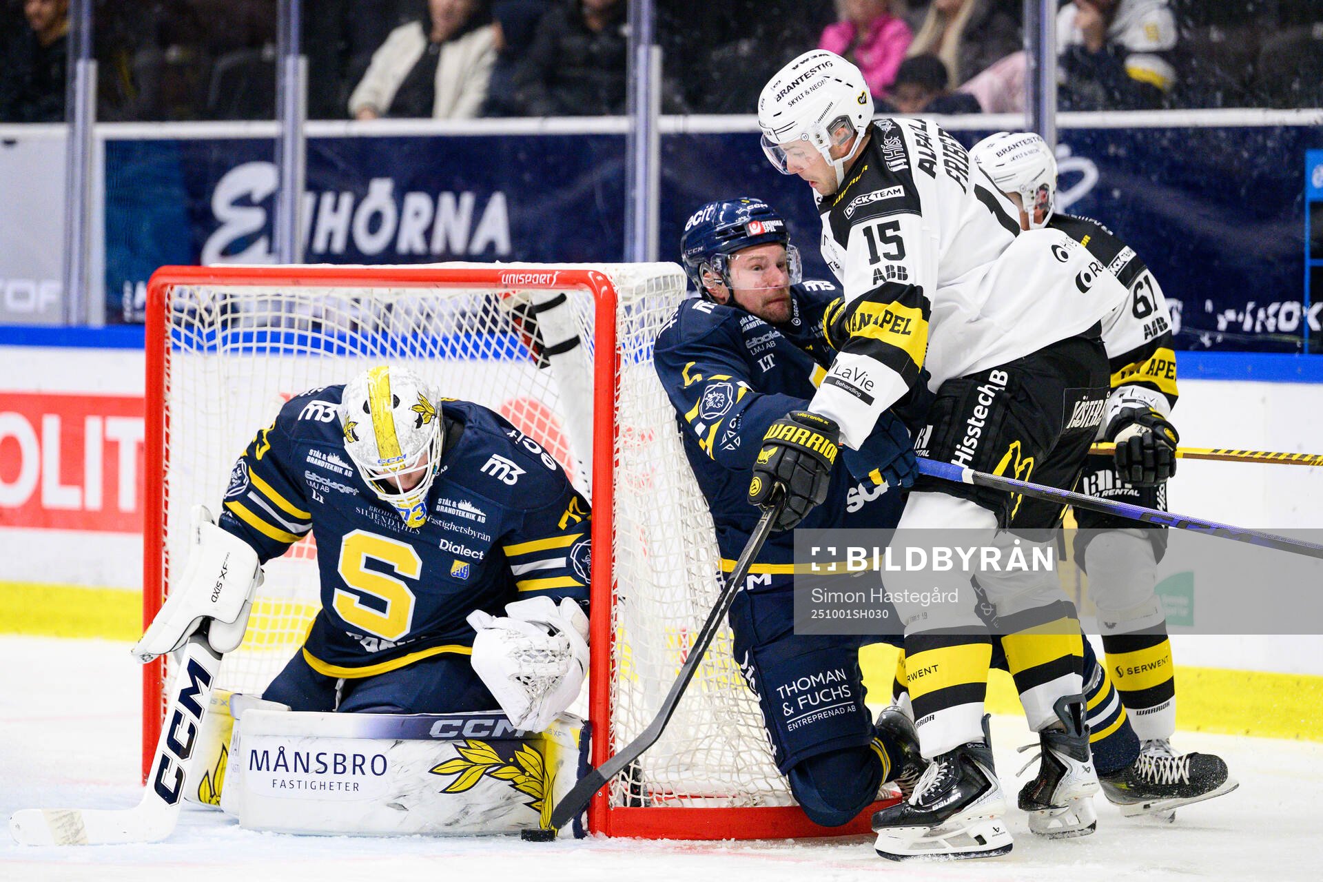 Södertäljes Jonas Ahnelöv och Västerås Tim Friberg