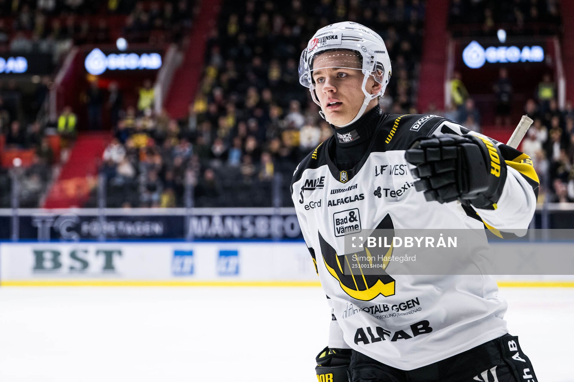 Västerås Max Karlsson jublar
