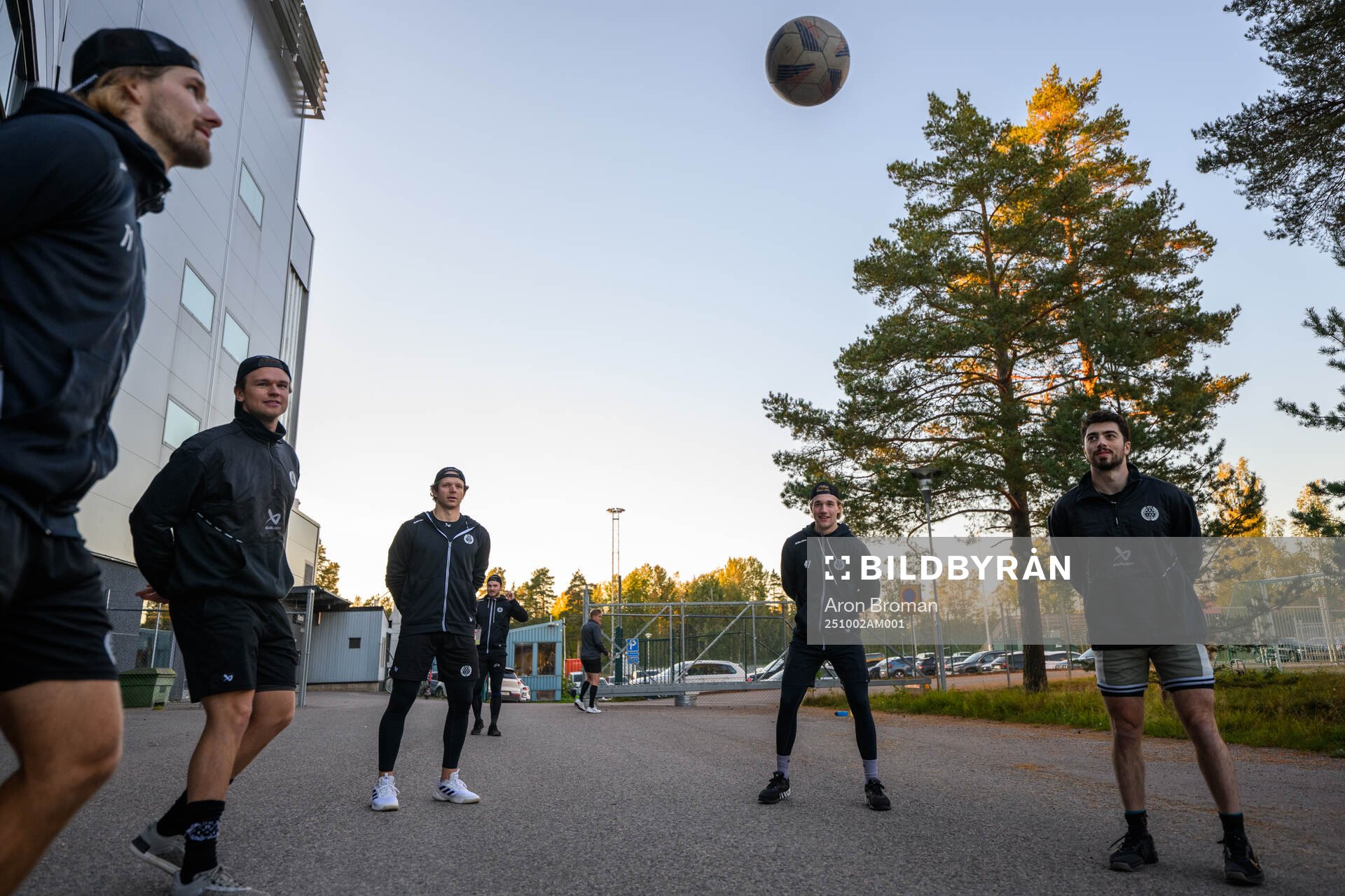Brynäs målvakt Collin Delia, Lucas Pettersson och Bobby