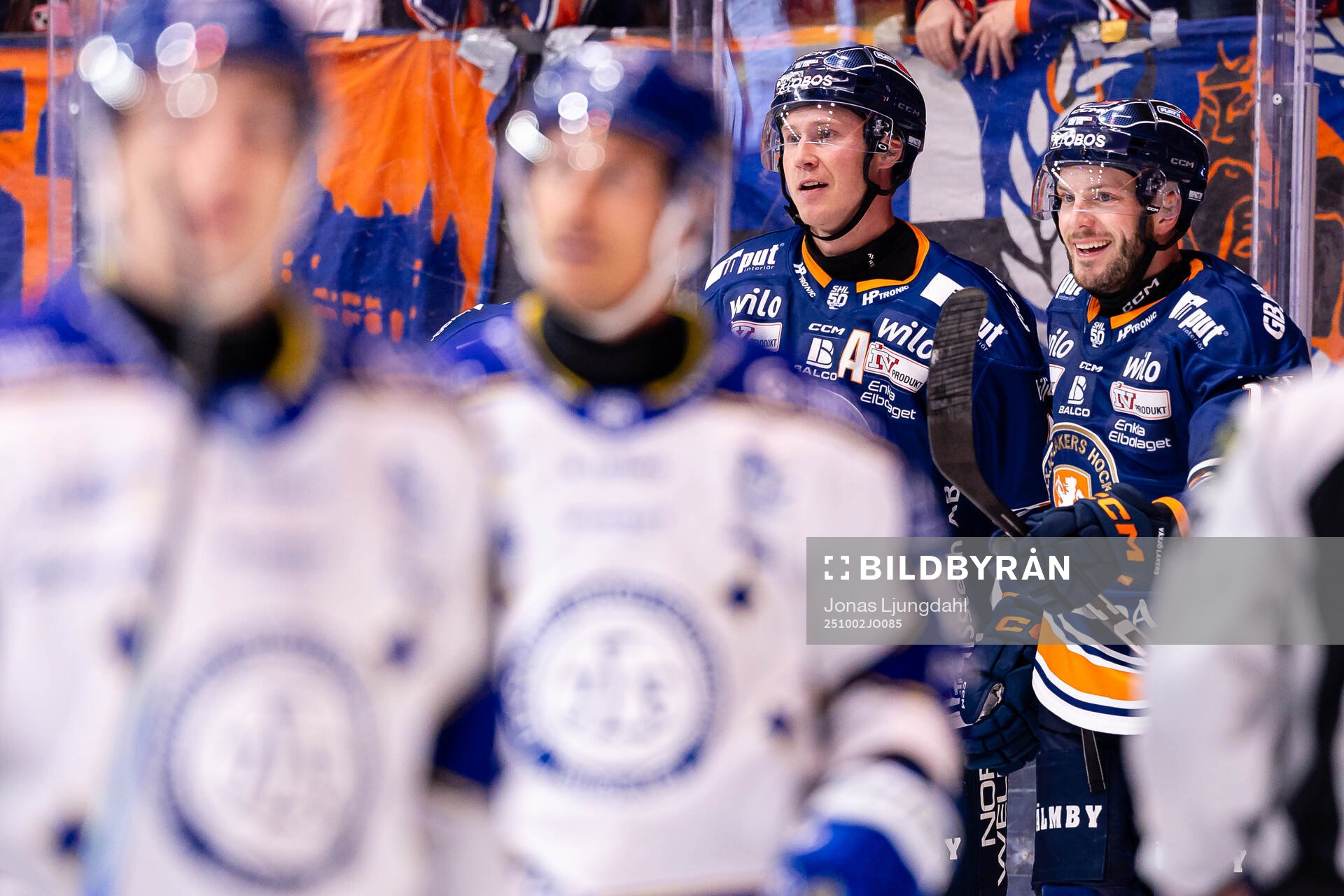 Växjös Dennis Rasmussen och Brogan Rafferty jublar