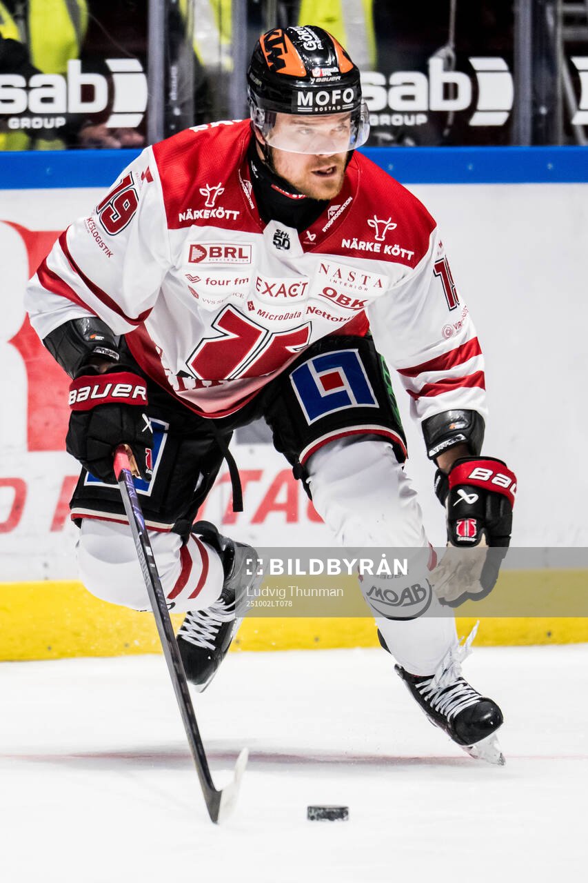 Örebros Sean Malone