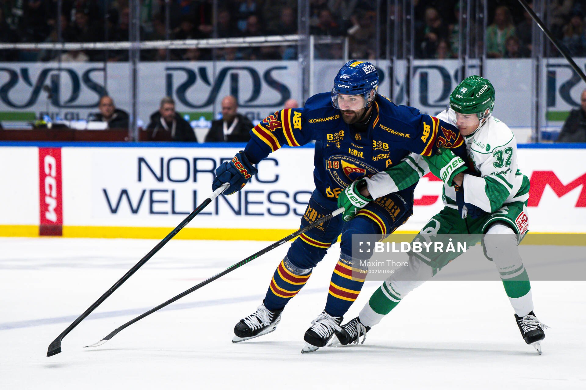 Djurgårdens Daniel Brodin och Rögles Isac Solberg