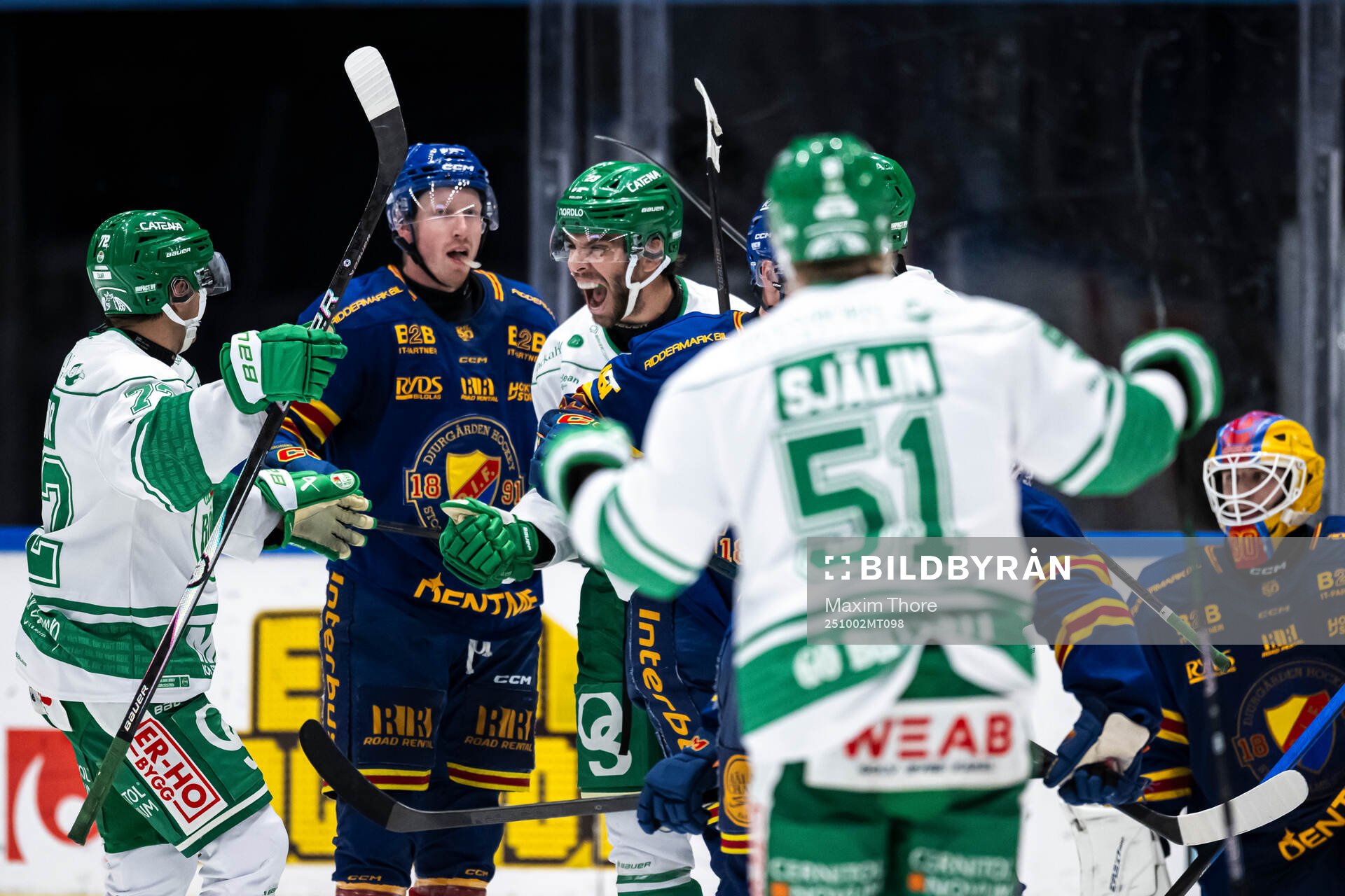 Rögles Josh Dickinson jublar