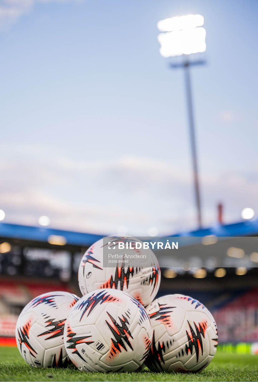 Official balls