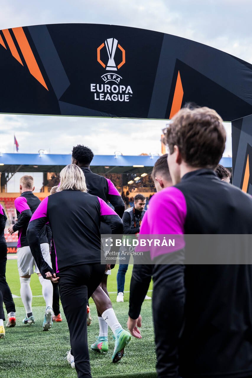 Players of Malmö FF enter the pitch