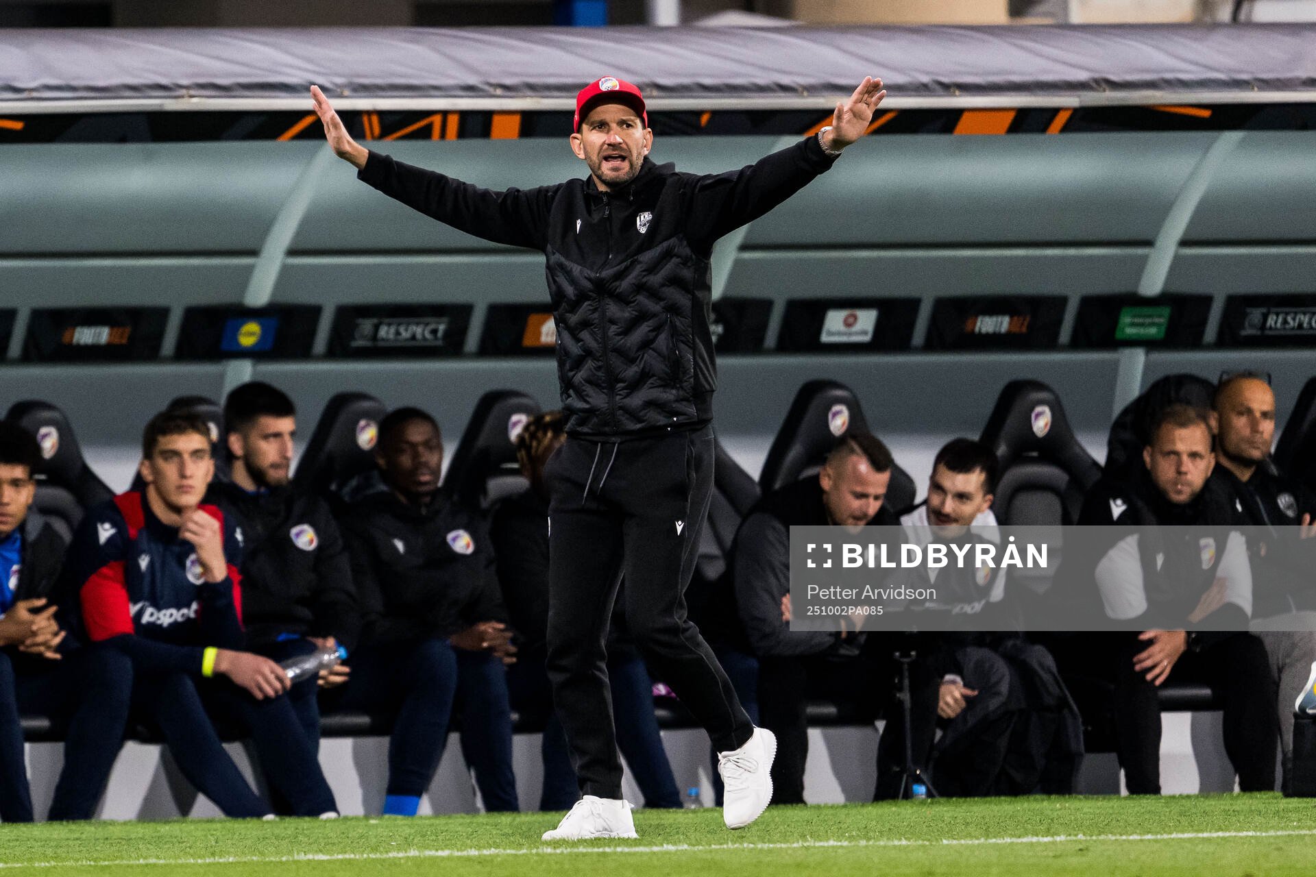 Head coach Marek Bakos of Viktoria Plzen