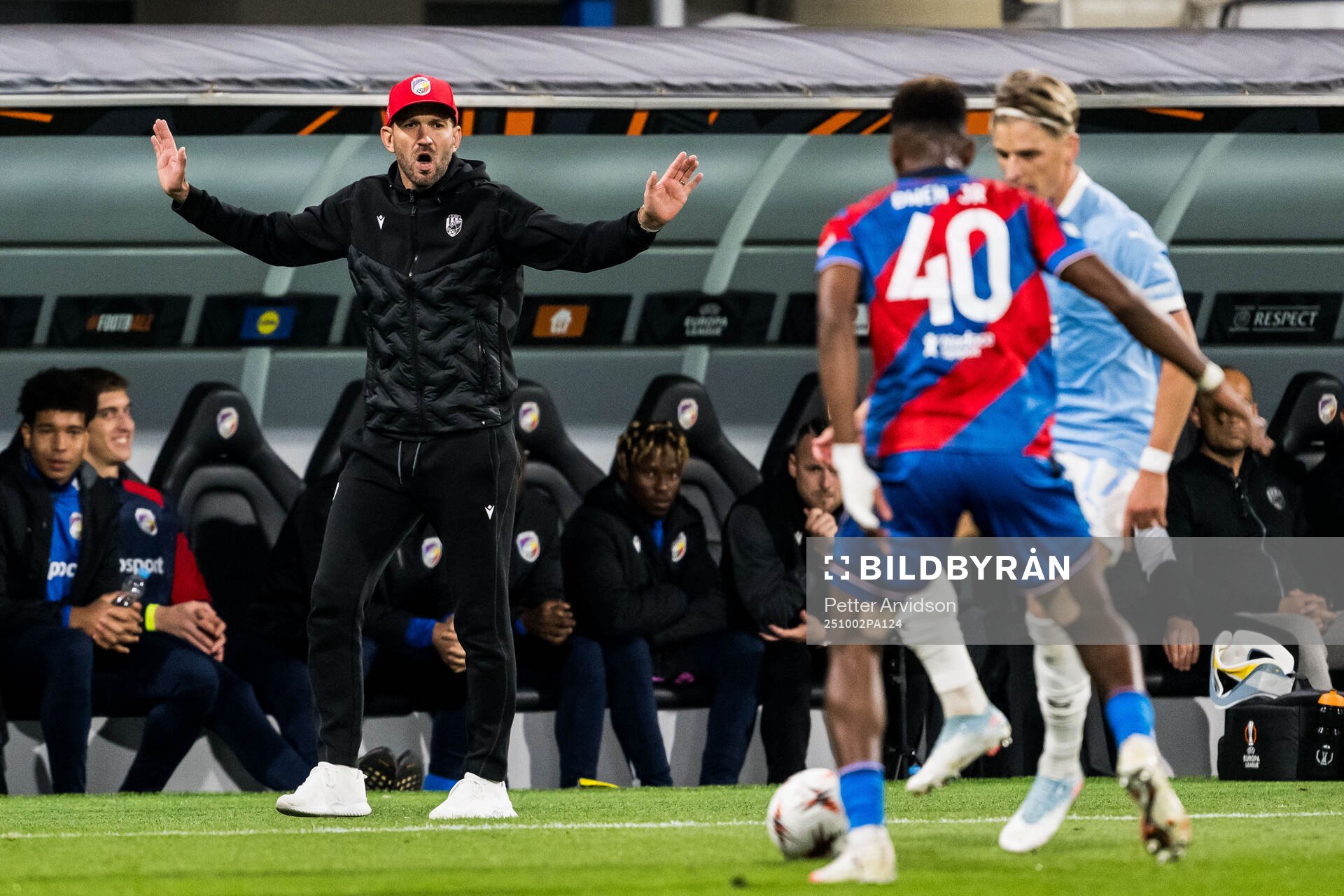 Head coach Marek Bakos of Viktoria Plzen