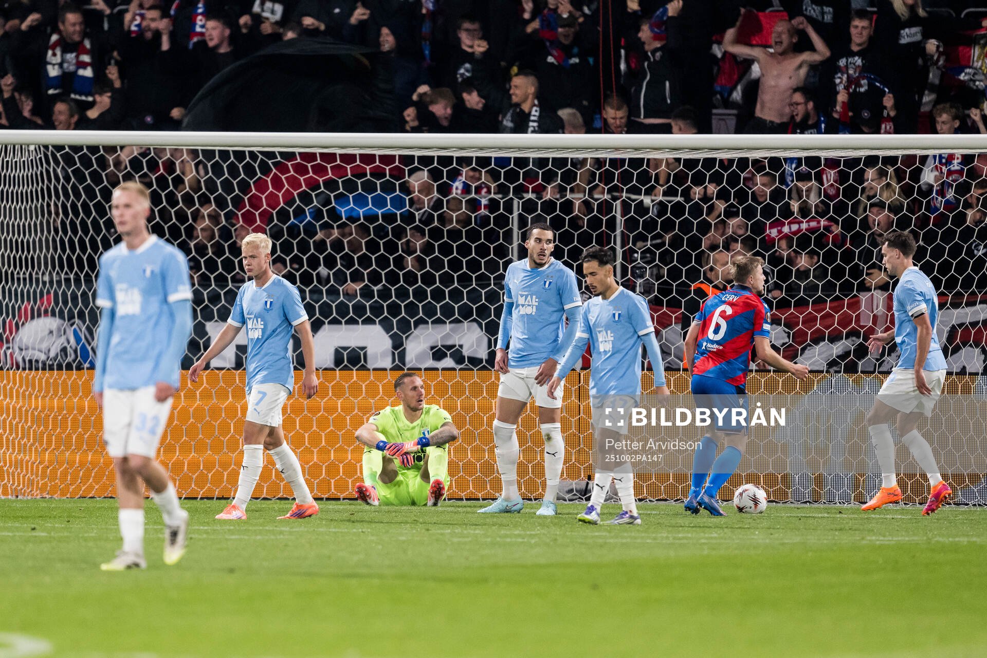 Goalkeeper Robin Olsen of Malmö FF looks dejected