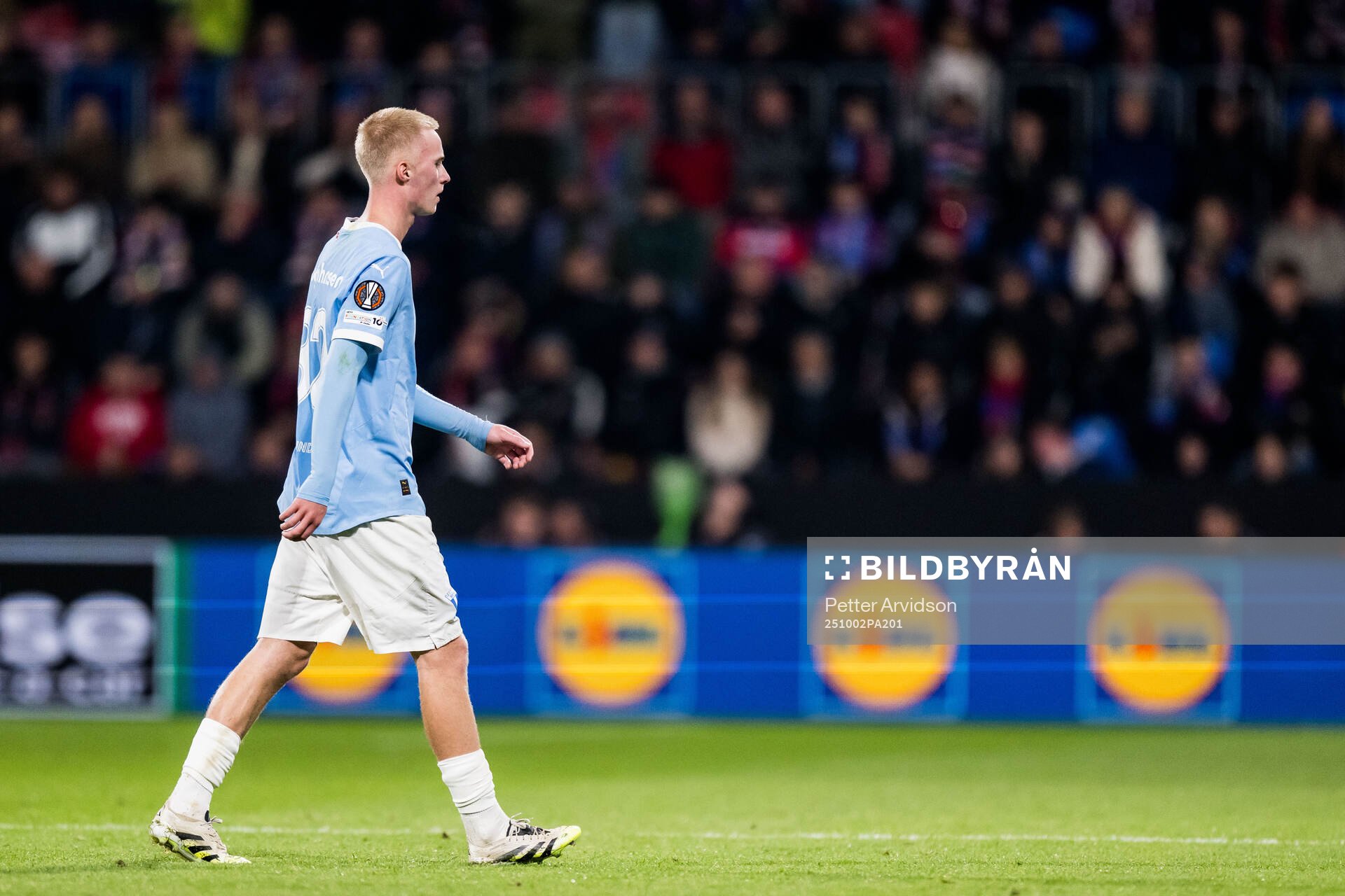 Daniel Gudjohnsen of Malmö FF leaves the pitch