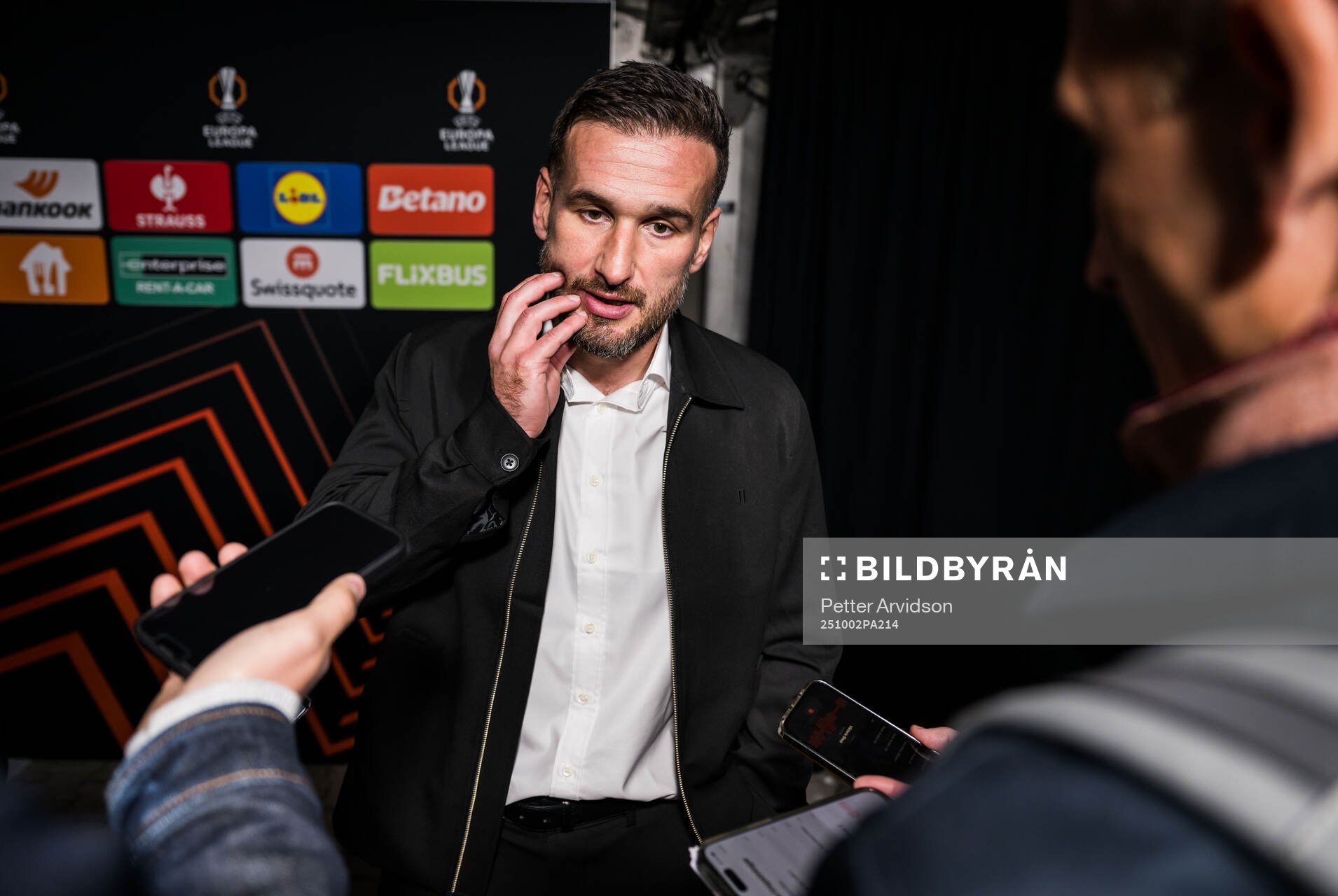 Head coach Anes Mravac of Malmö FF is being interviewed
