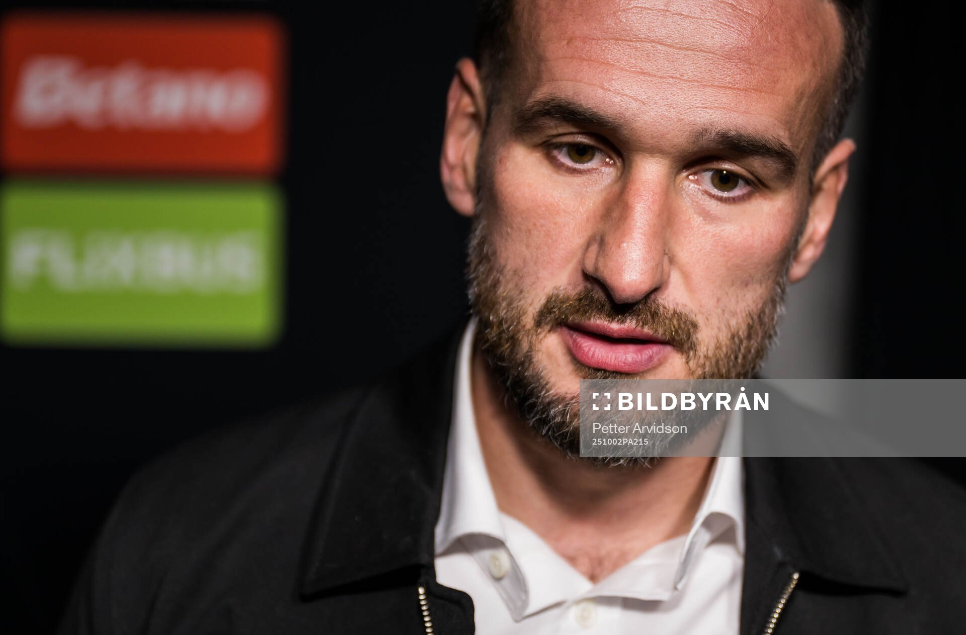Head coach Anes Mravac of Malmö FF is being interviewed