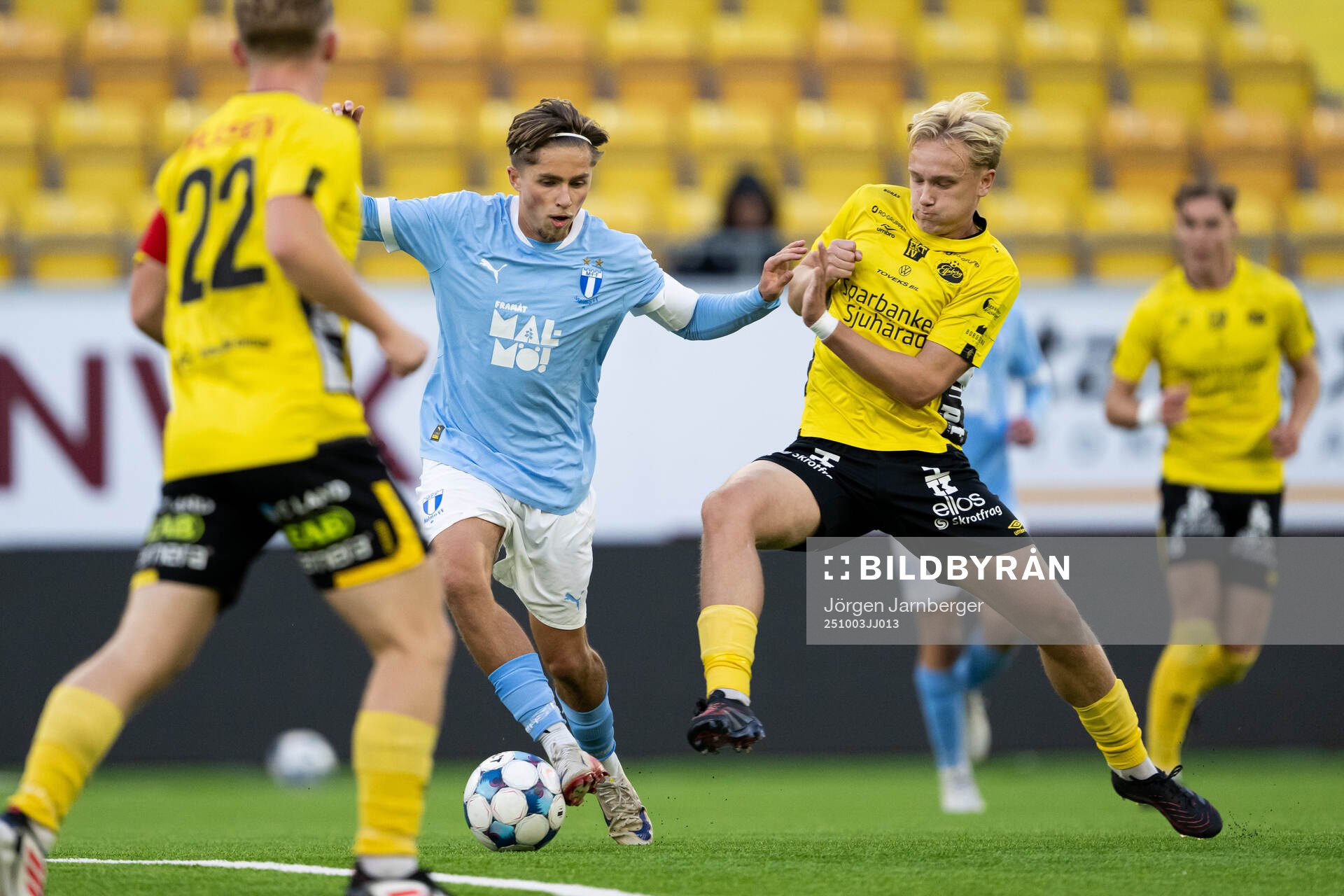 Malmö FFs Hugo Bäckstrand och Elfsborgs Kasper Berndtsson
