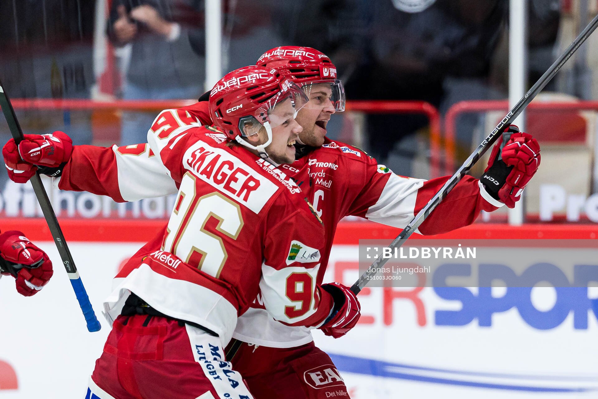 Troja/Ljungbys Linus Skager och och Dennis Fröland jublar