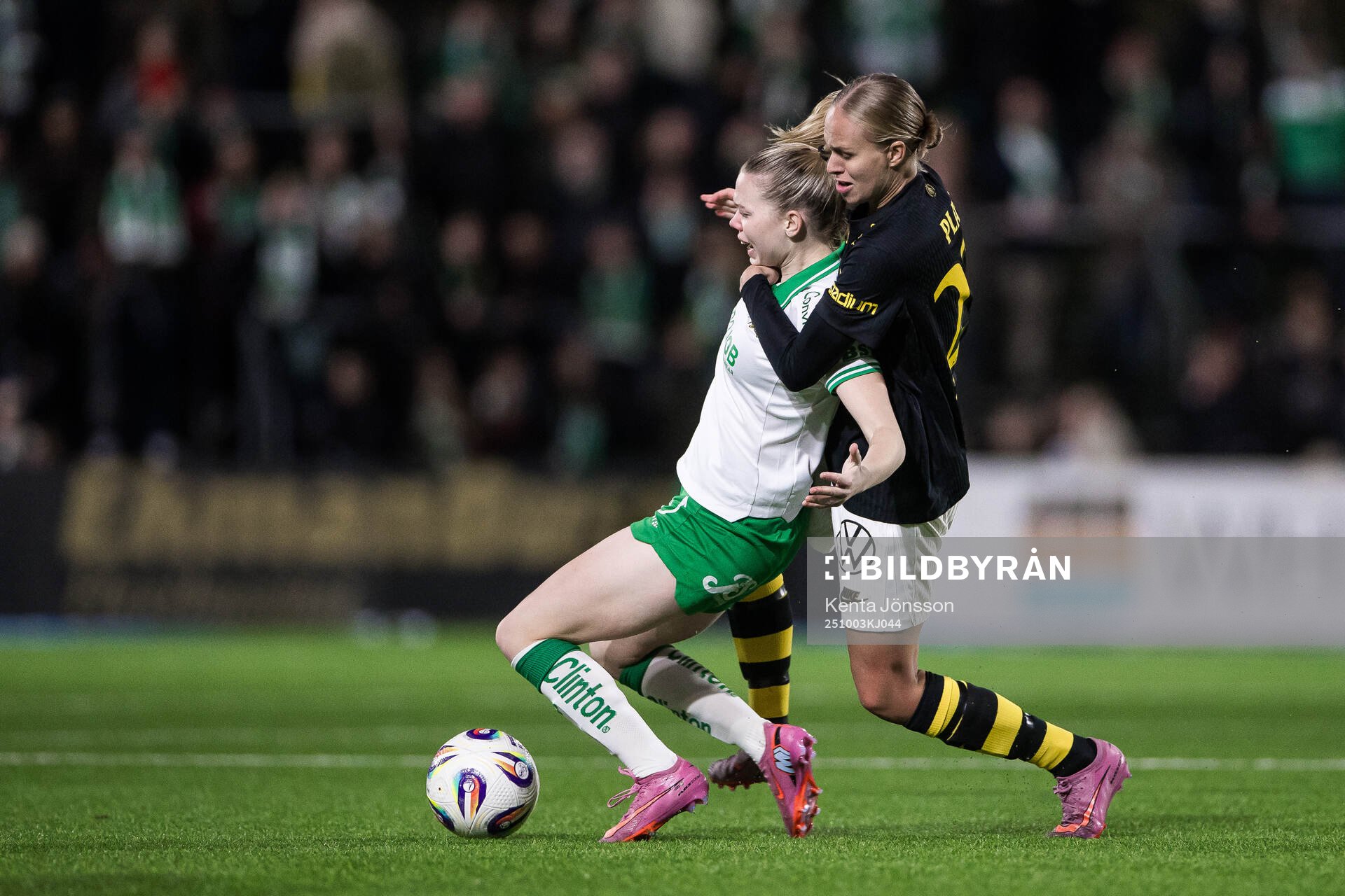 Hammarbys Bea Sprung och AIKs Matilda Plan