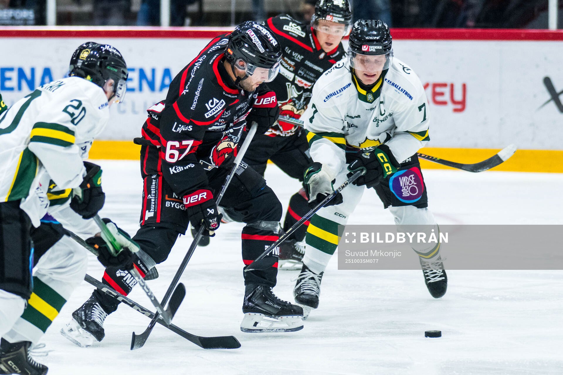 Nybros Alexander Molldén och Östersunds Joel Olkkonen