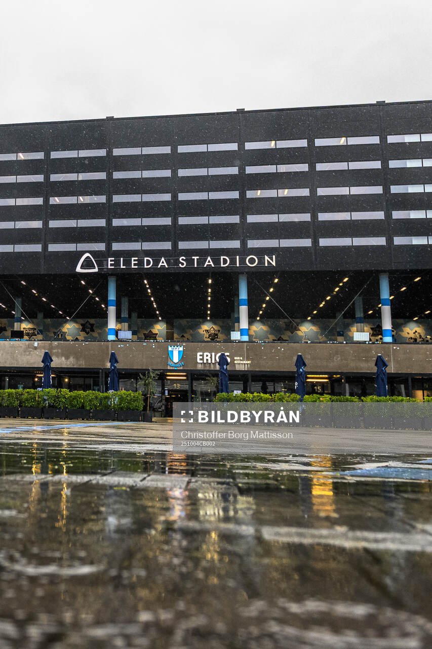 Eleda Stadion exteriör