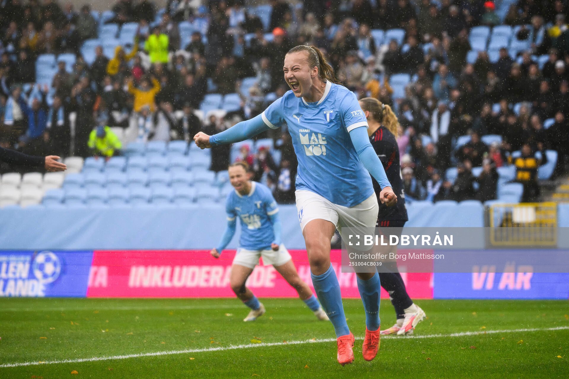 Malmö FFs Sara Kanutte Sørensen Fornes jublar
