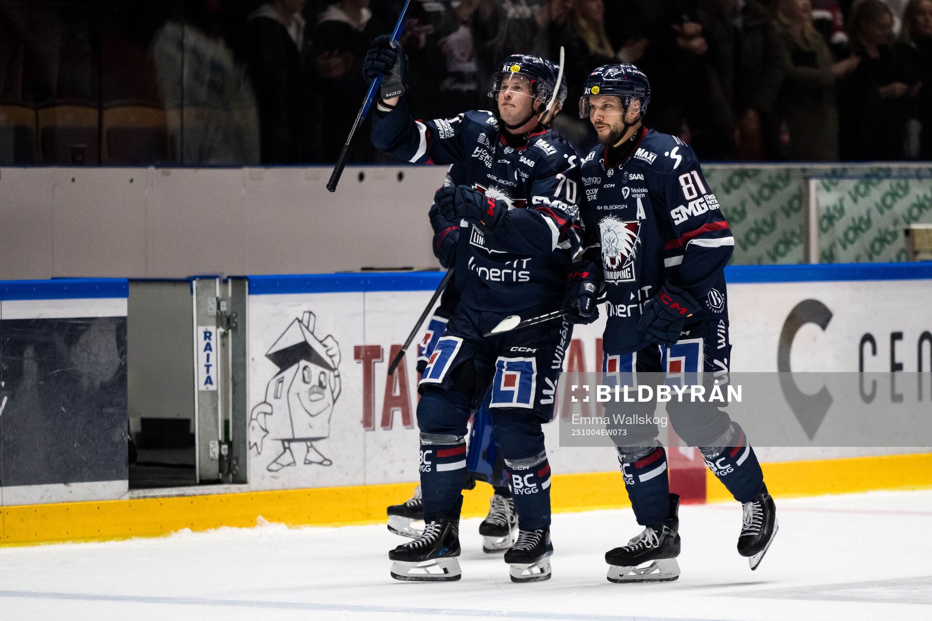 Linköpings Fredrik Karlström och Theodor Lennström jublar