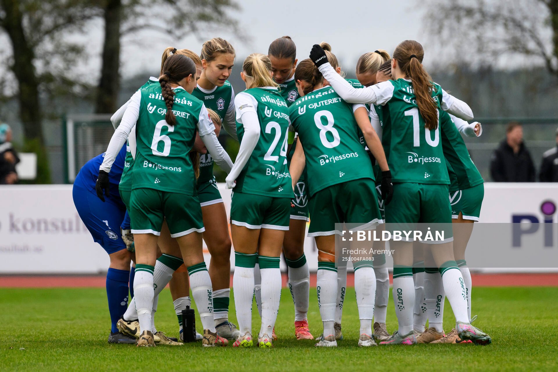 Alingsås spelare samlas