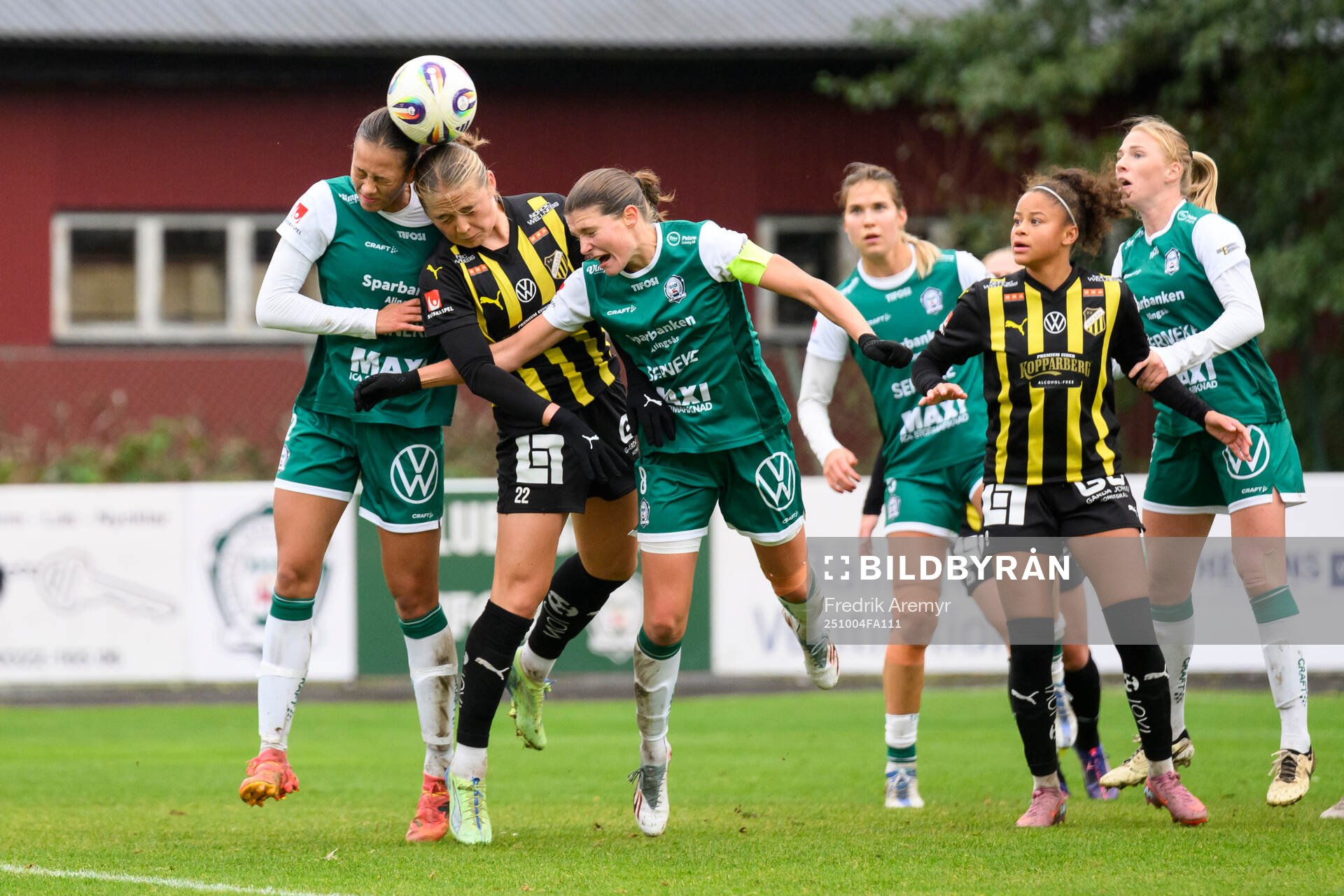 Alingsås Malva Larsson , Häckens Paulina Nyström ,