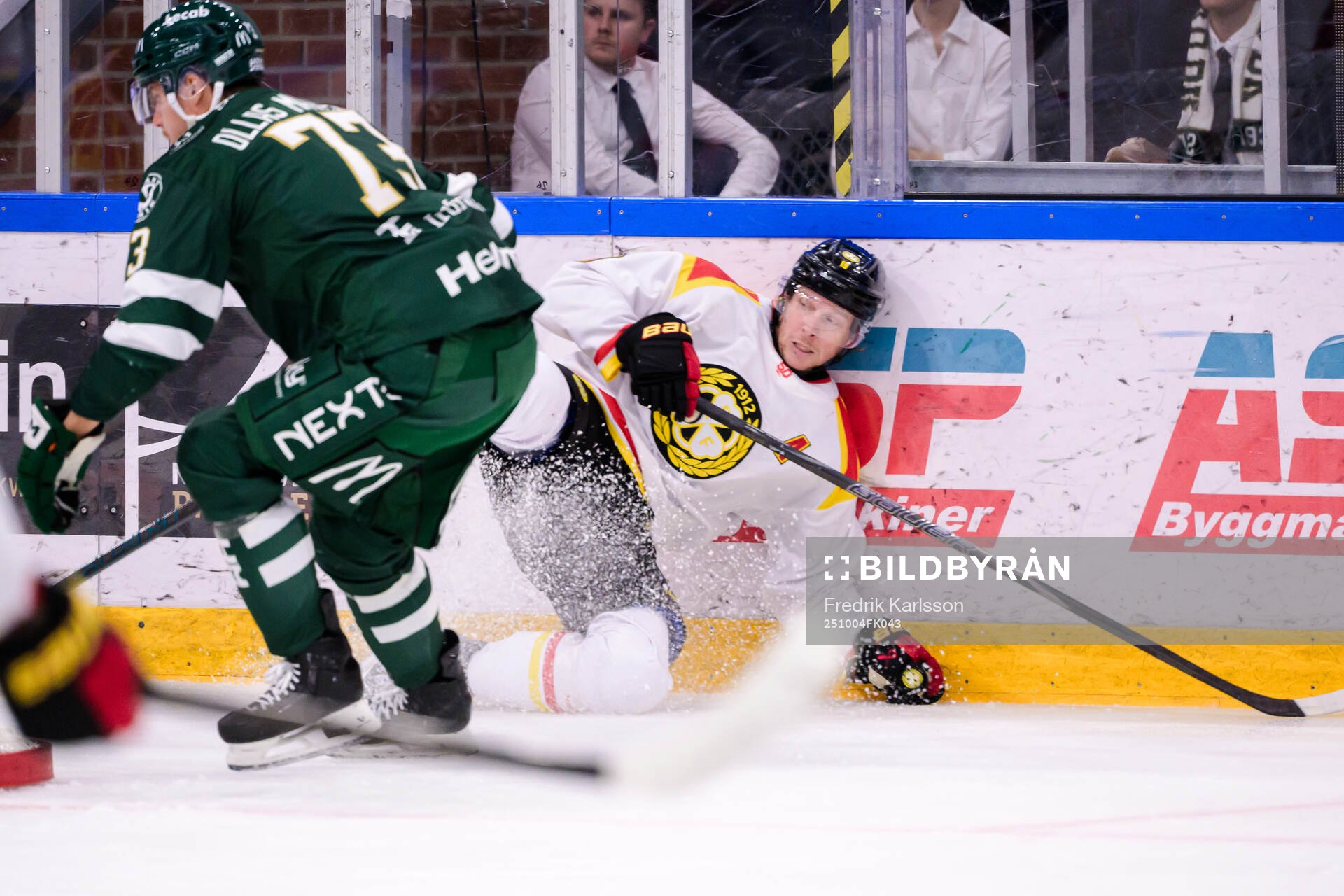 Färjestads Adam Ollas Mattsson och Brynäs Nicklas