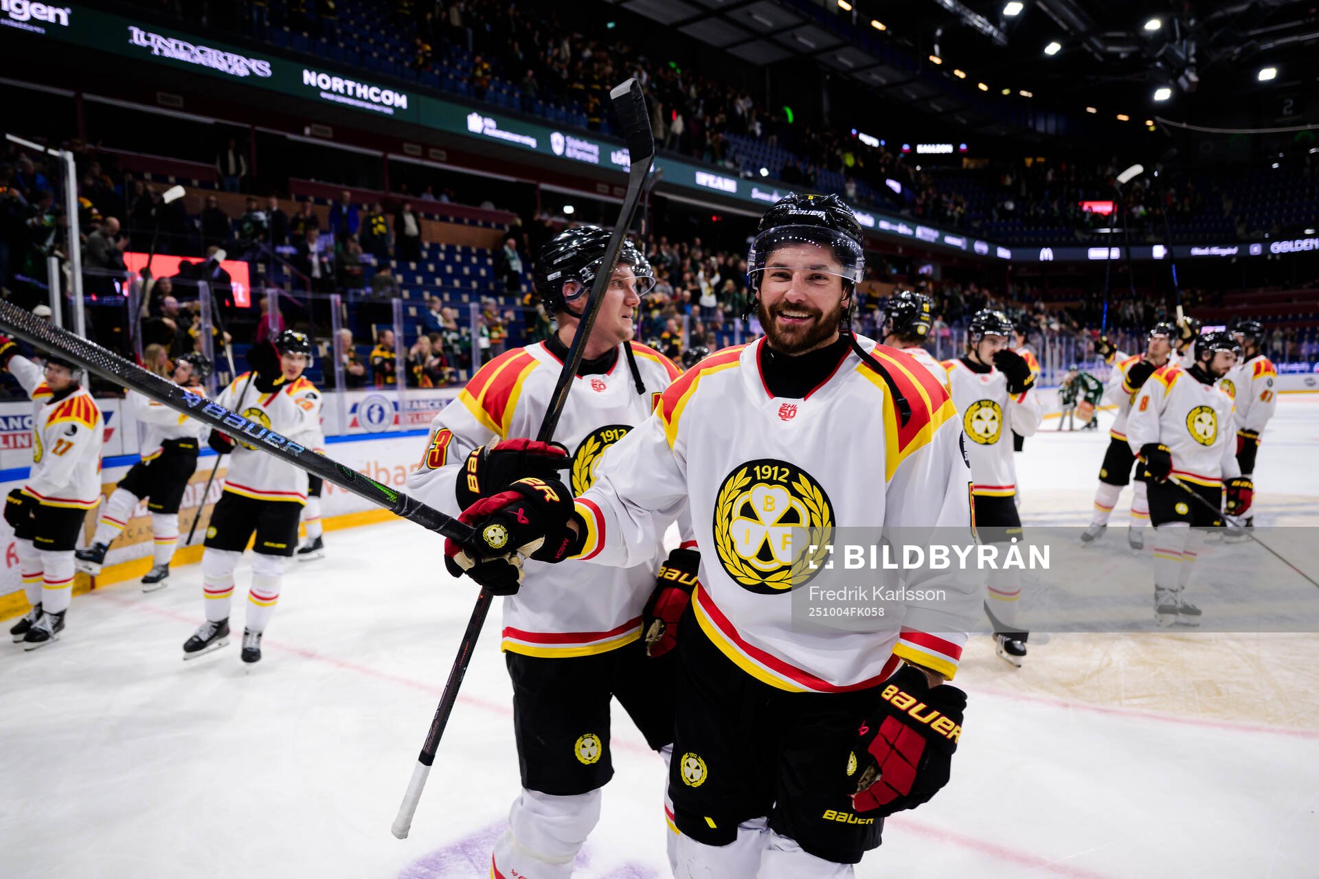 Brynäs Michal Kempny jublar