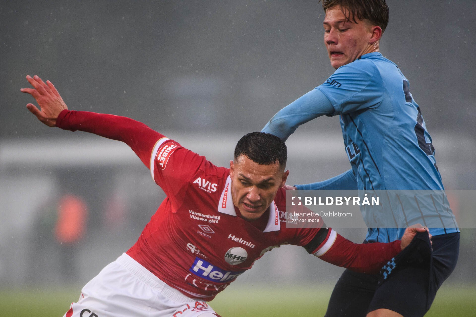 Degerfors Arman Taranis och Djurgårdens Matias Siltanen