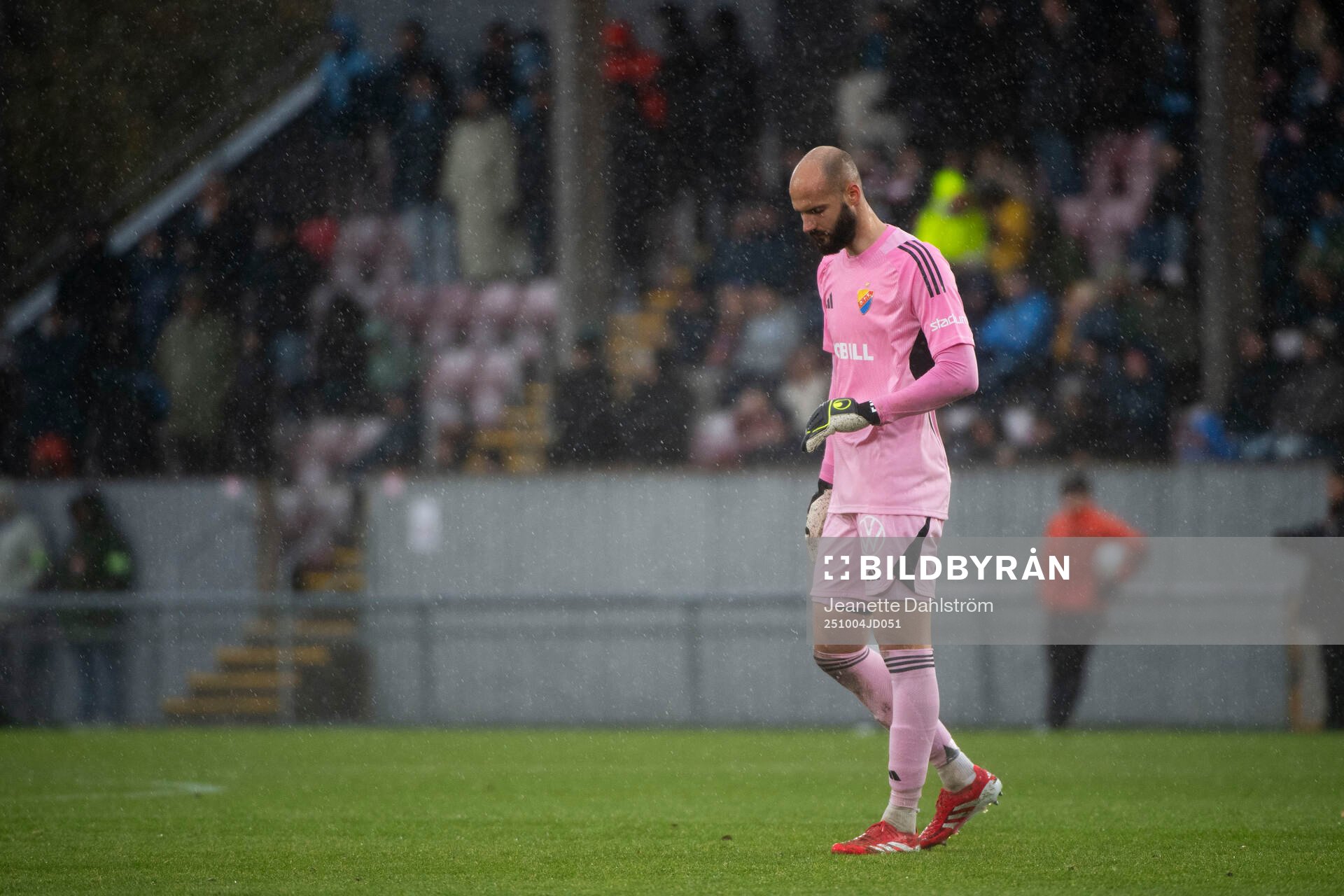 Djurgårdens målvakt Filip Manojlovic