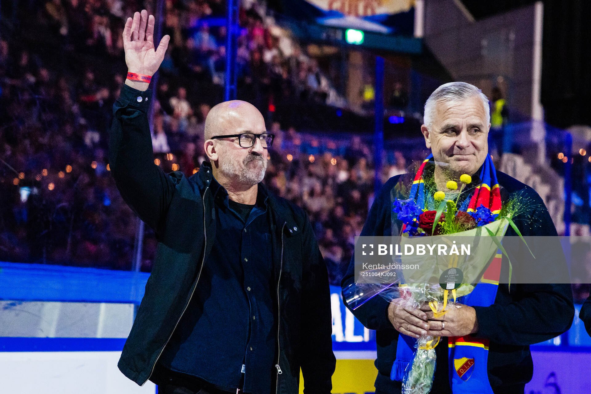 Djurgårdens legendar Jens Öhling (v) hyllas
